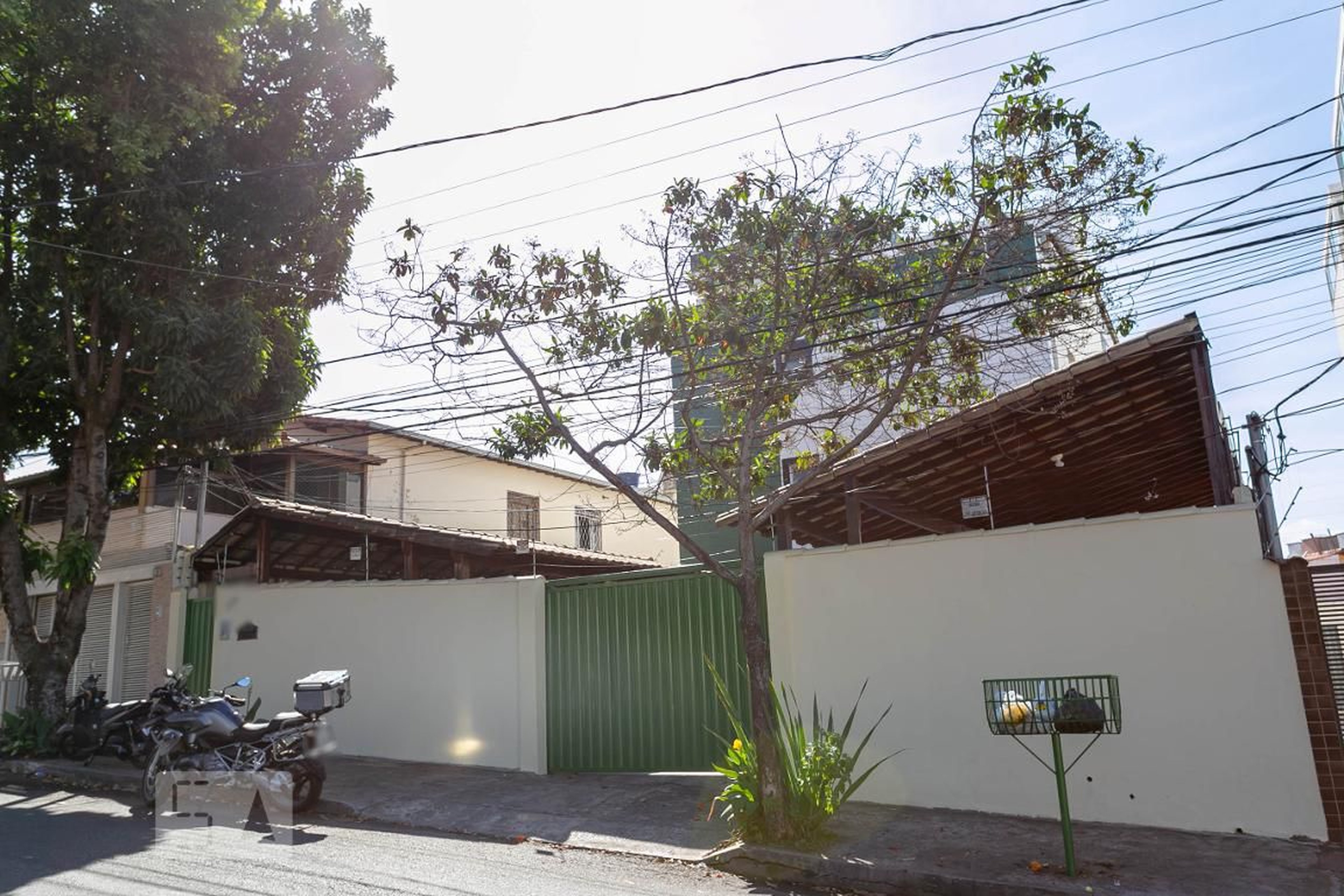 Fachada Condomínio em Rua dos Xavantes, 626