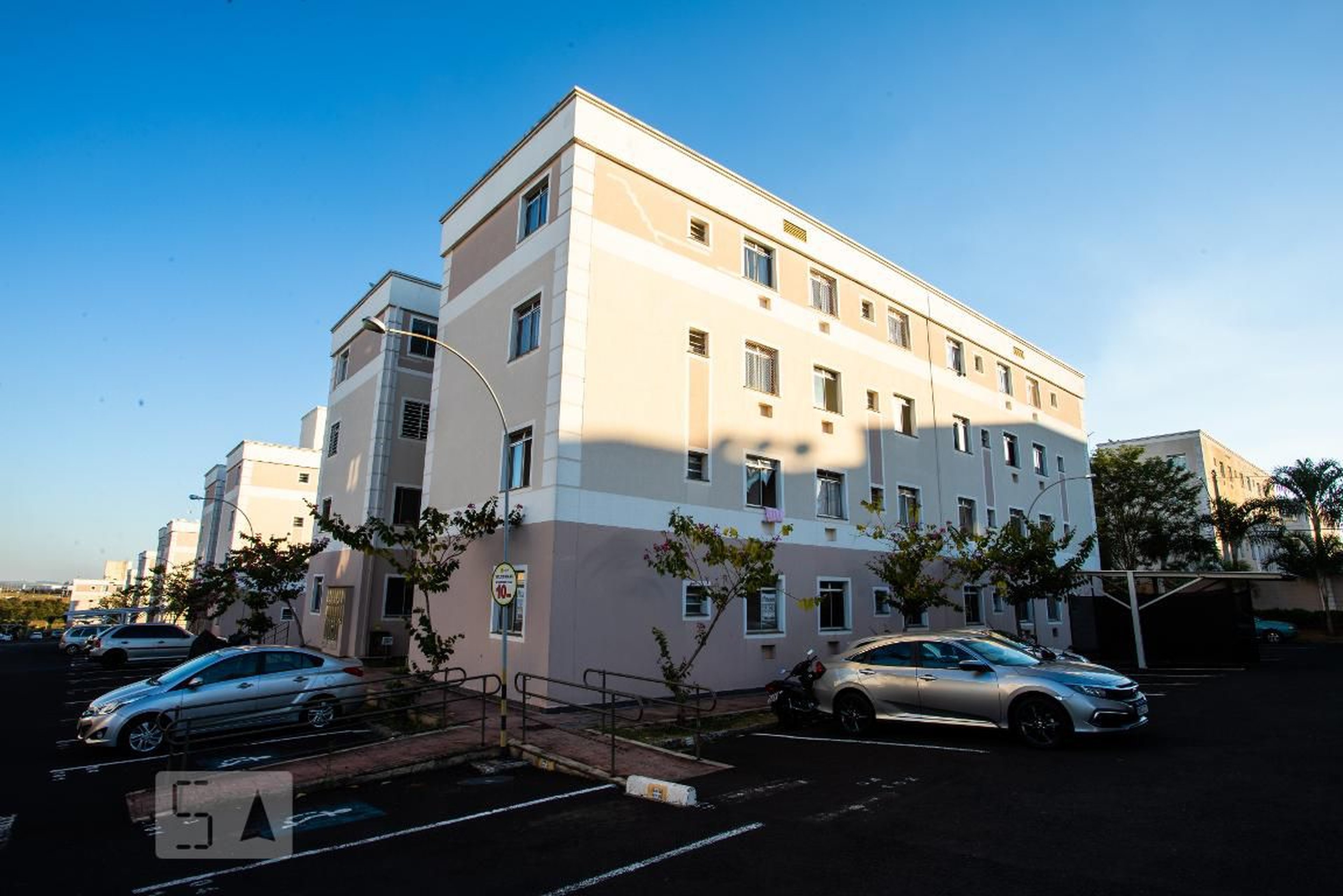 Fachada Condomínio Parque Ubá