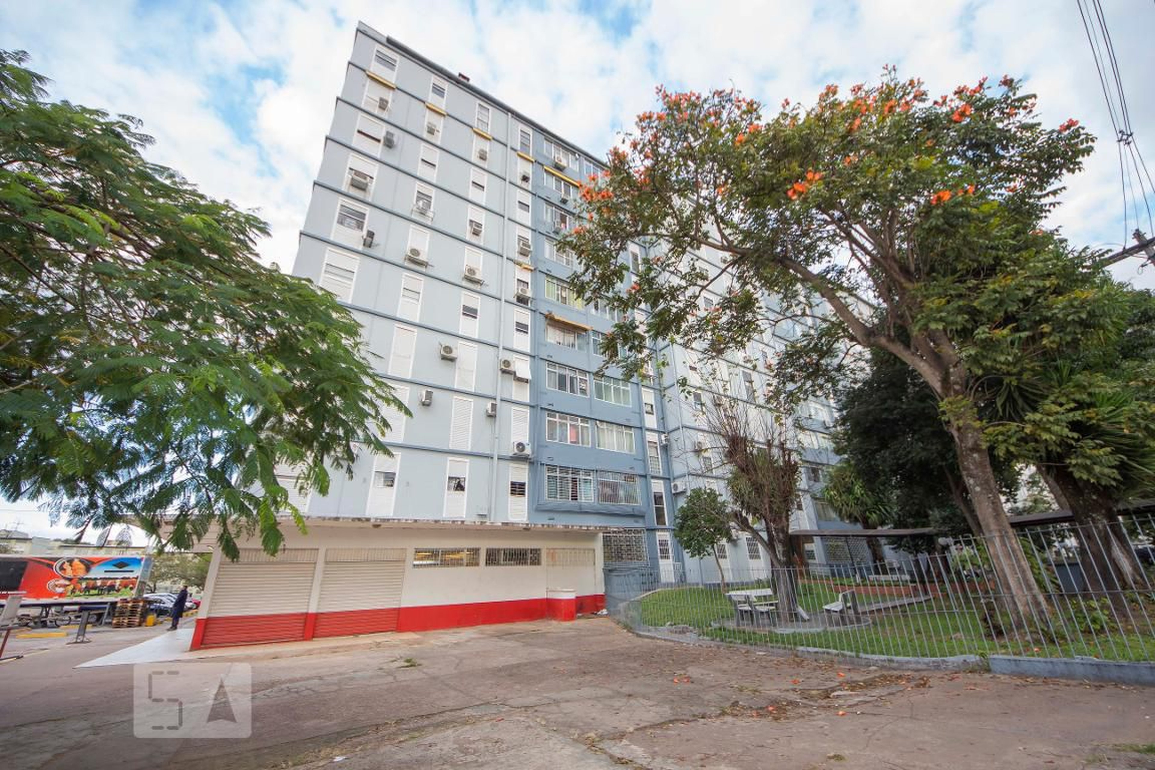 Fachada do Condomínio Condomínio Savona