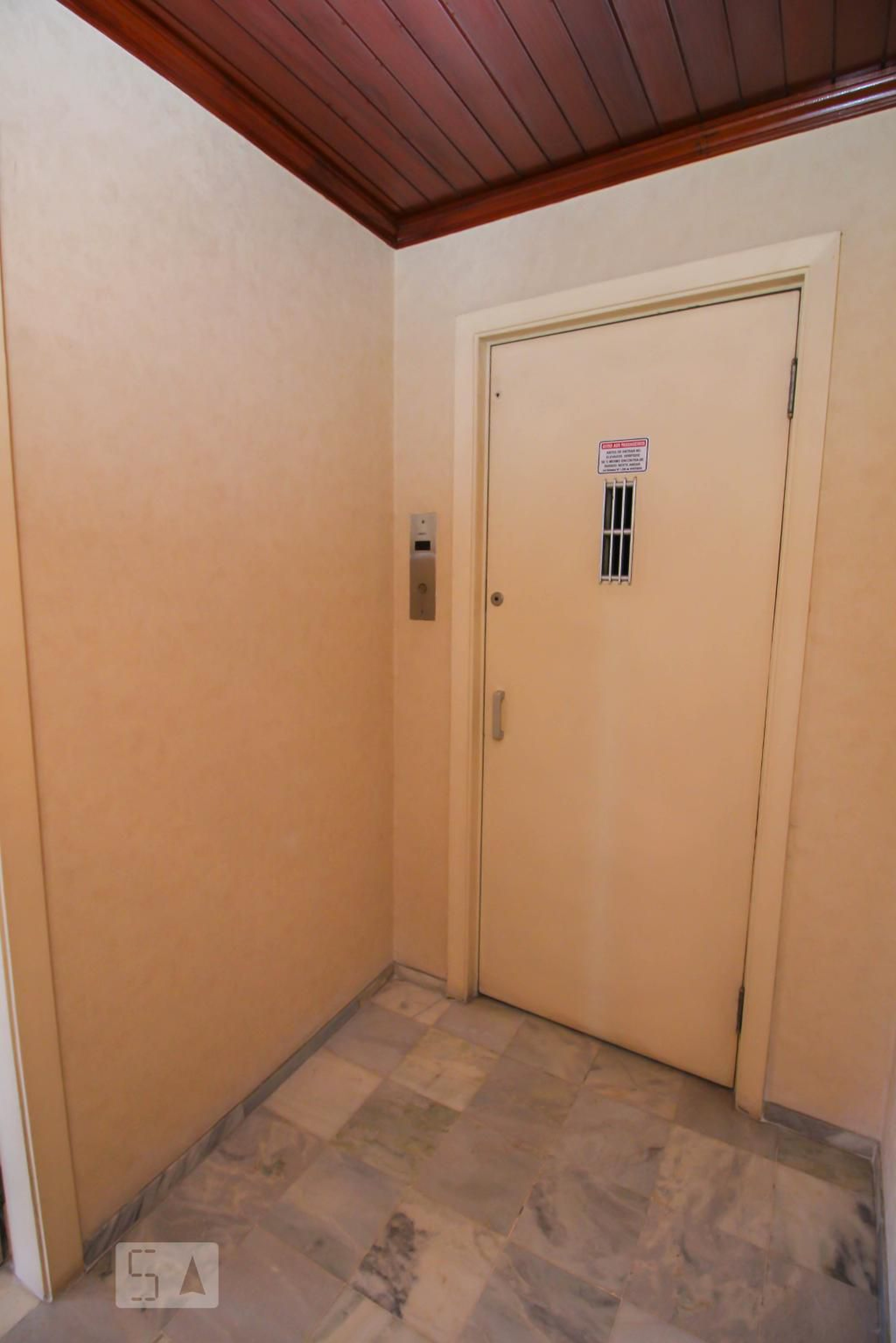 Hall de Entrada - Edifício Conde de Nassau