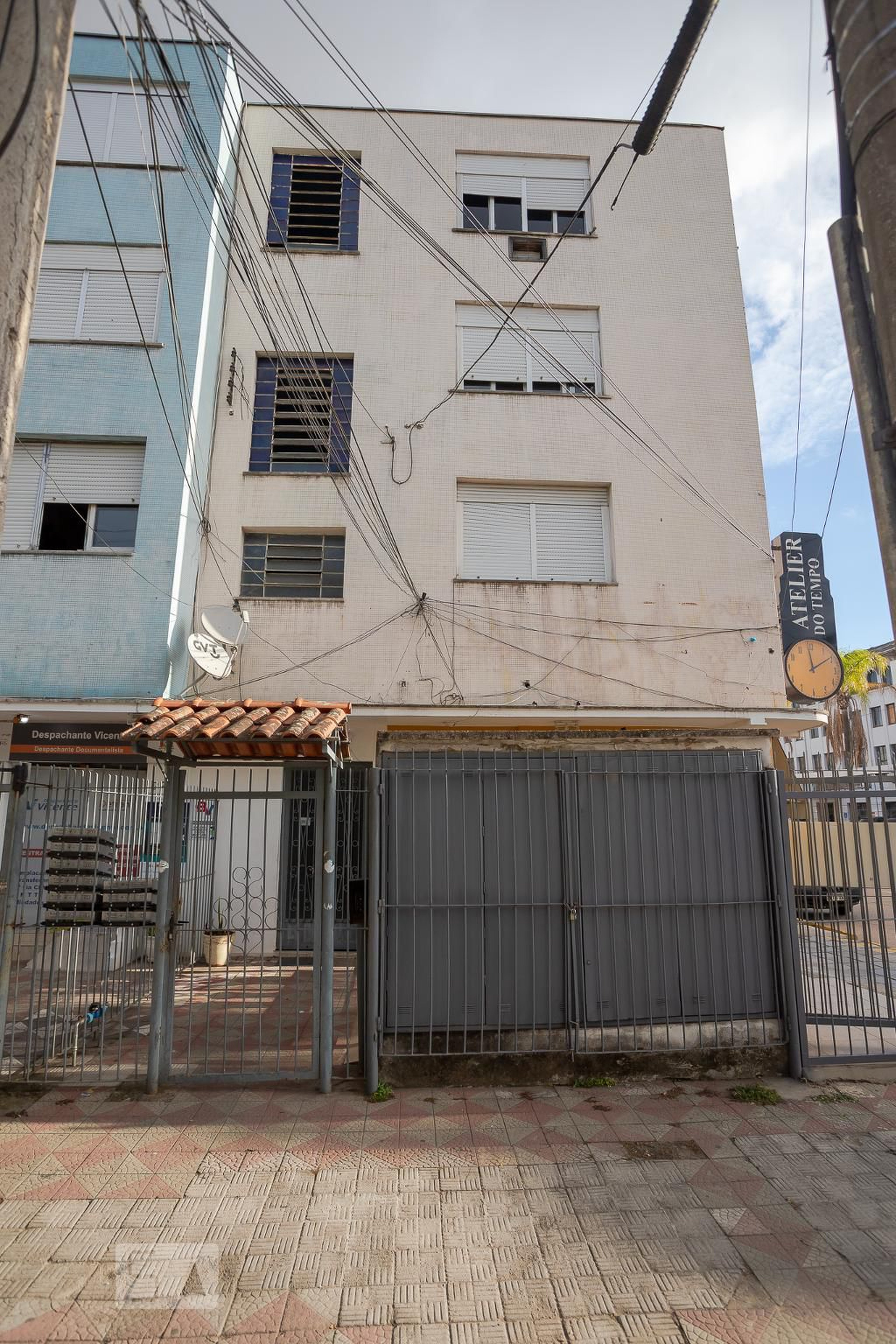 Fachada do Prédio Condomínio em Rua Pelotas, 275