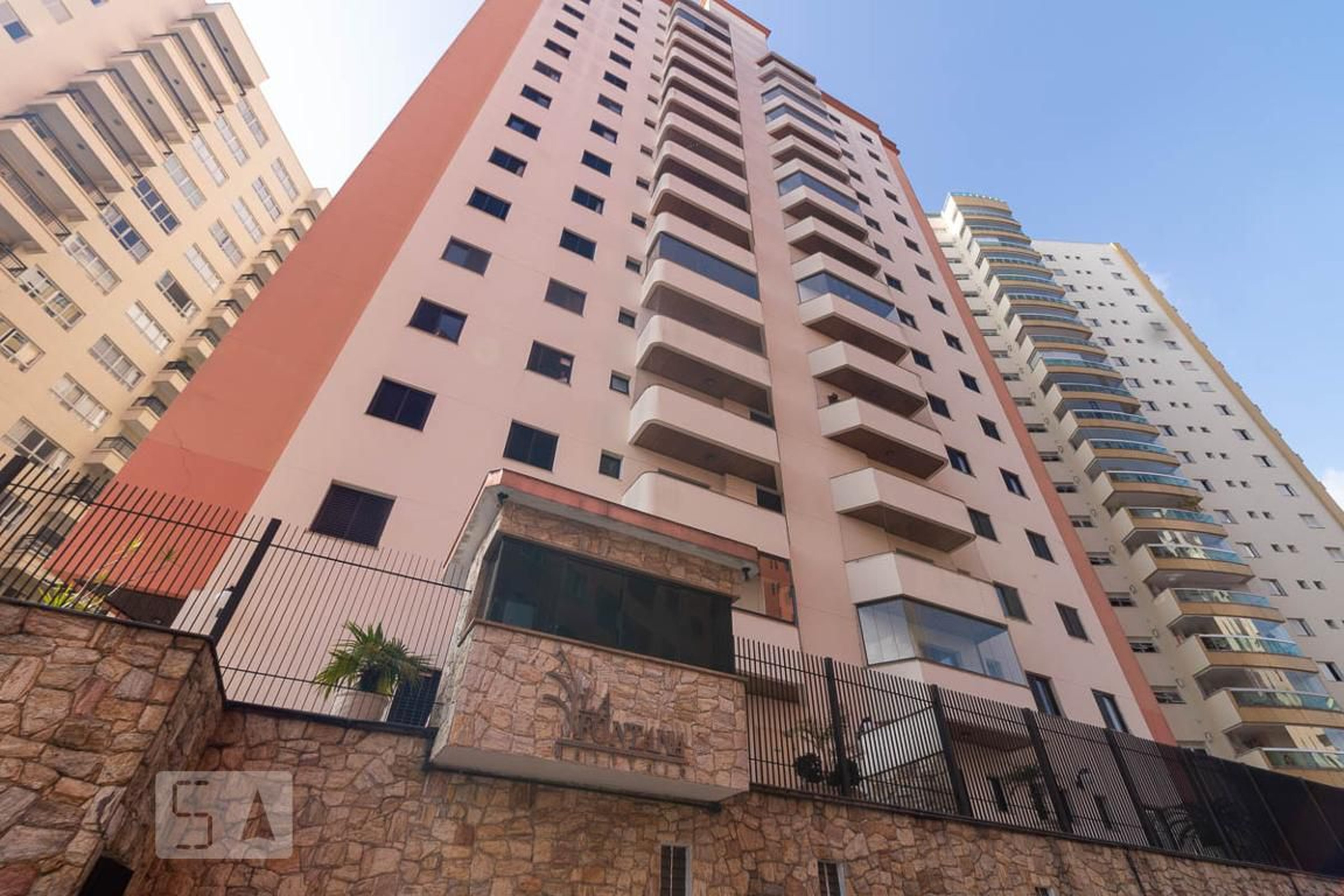 Fachada do Condomínio Residencial La Fontana