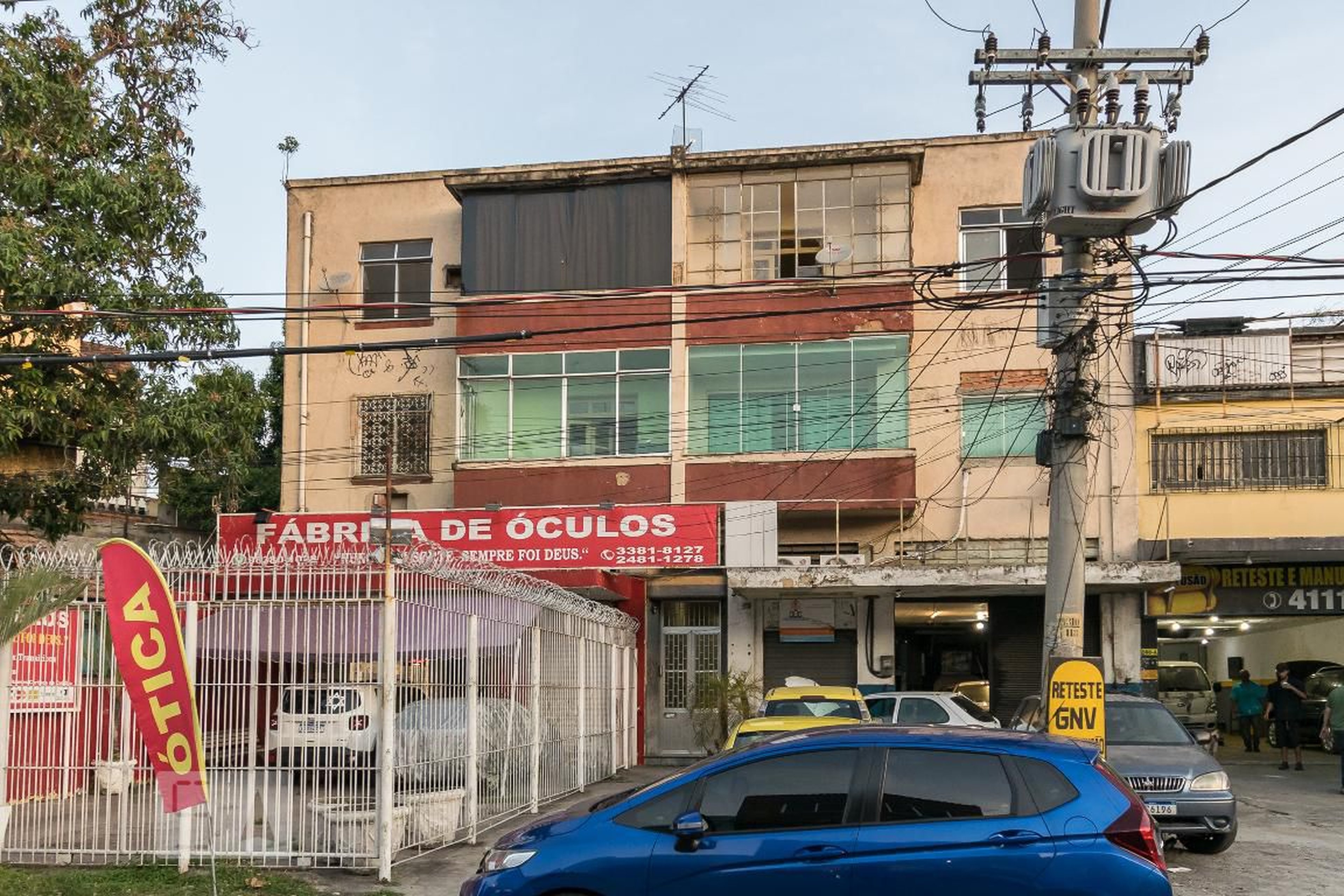 Fachada do Prédio Condomínio em Avenida Vicente de Carvalho, 596