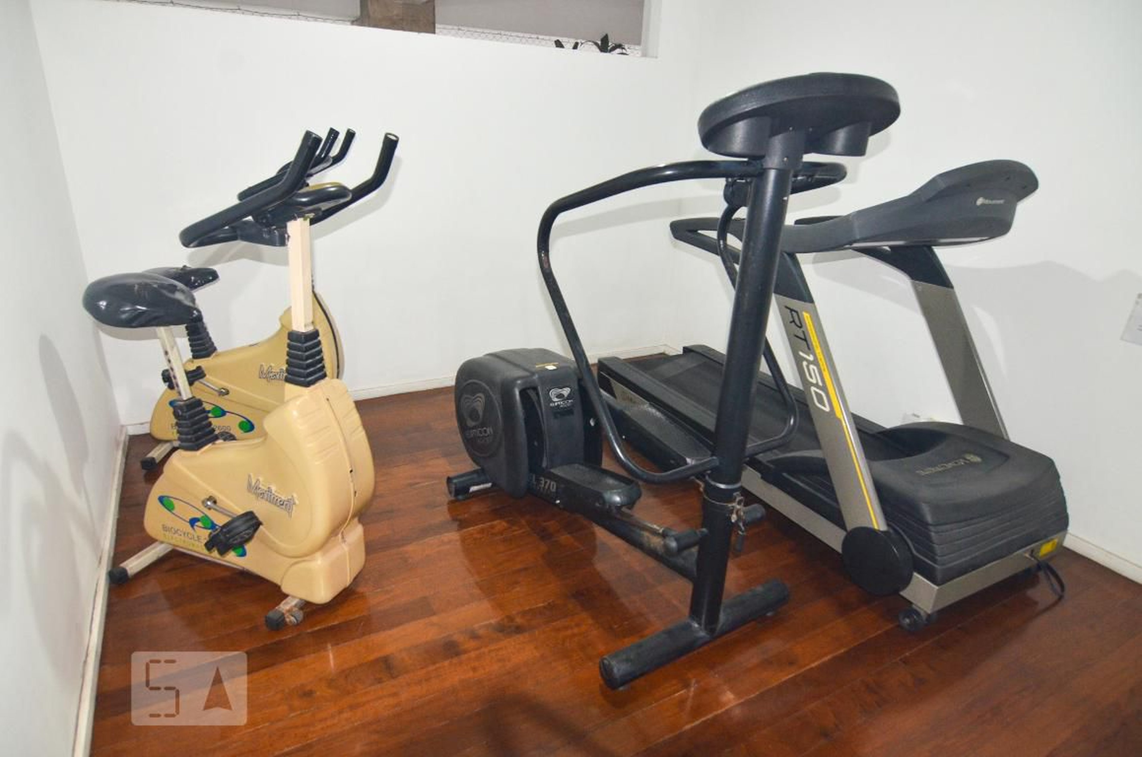 Academia - Edifício Monte Azul