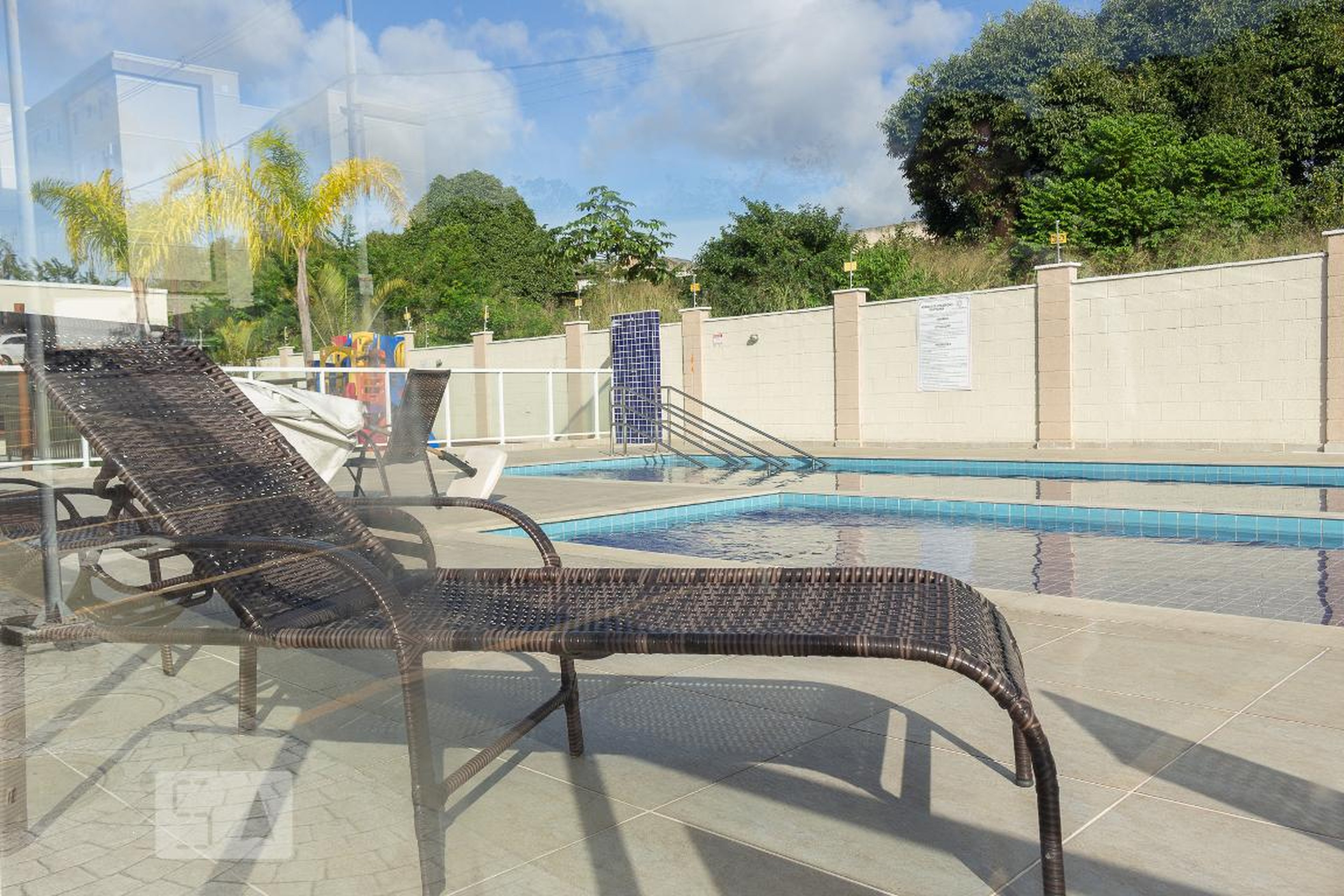 Piscina Condomínio em Estrada do Campinho, 6593