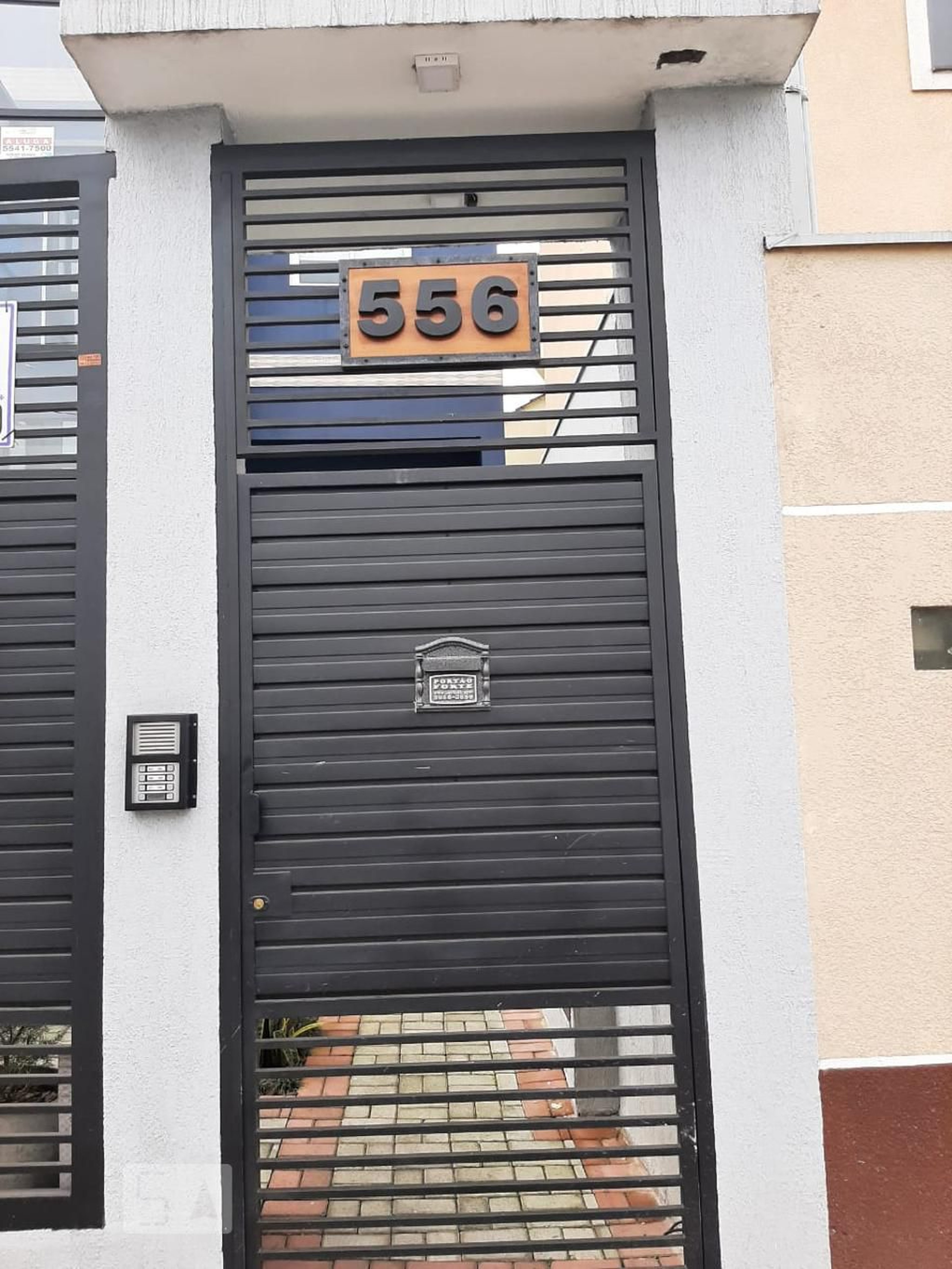 Fachada Condomínio em Rua João Gomes Batista, 556