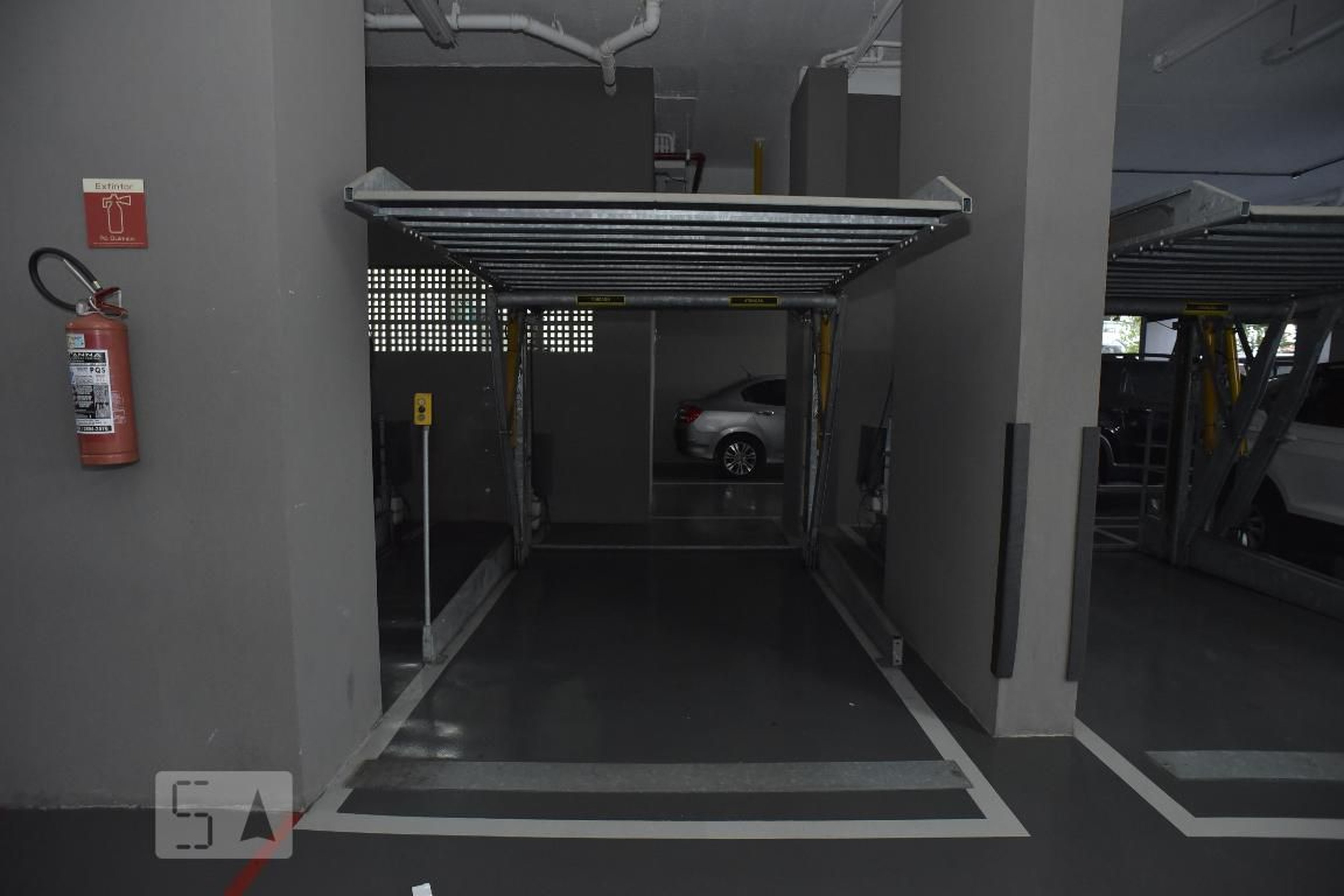 Estacionamento - Raro