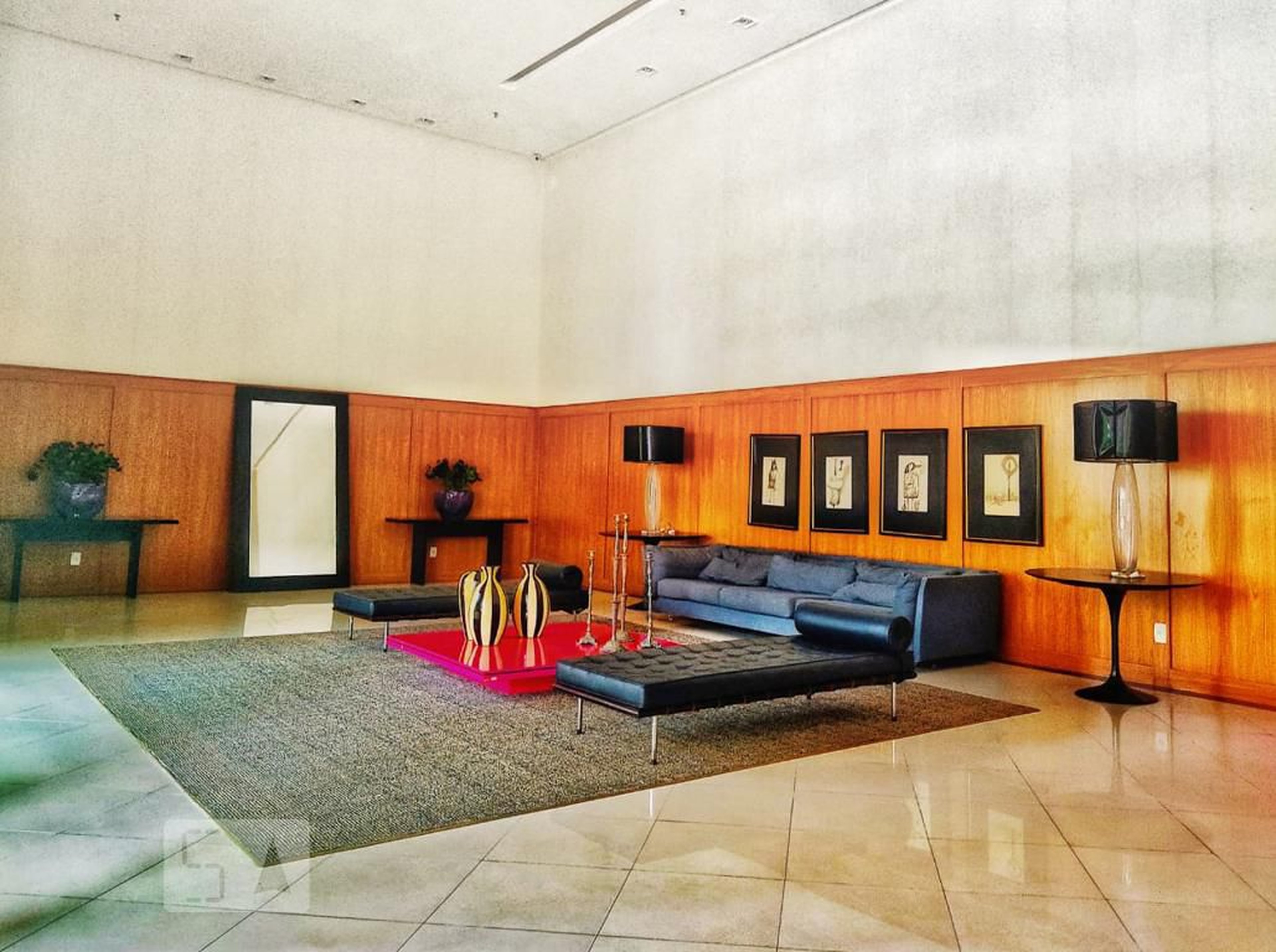 Hall - Elegance Garibaldi