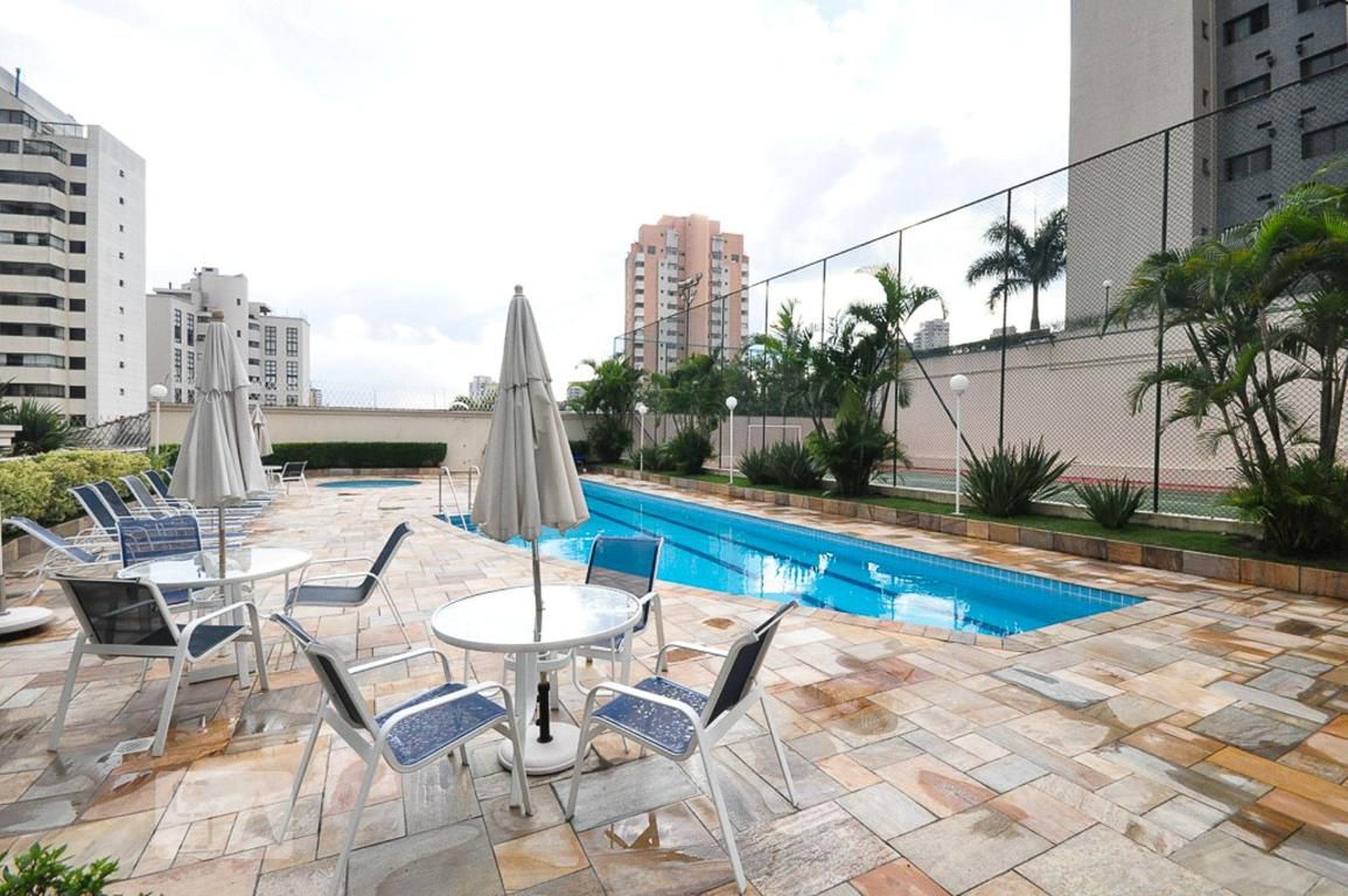 Piscina - Edifício Topázio