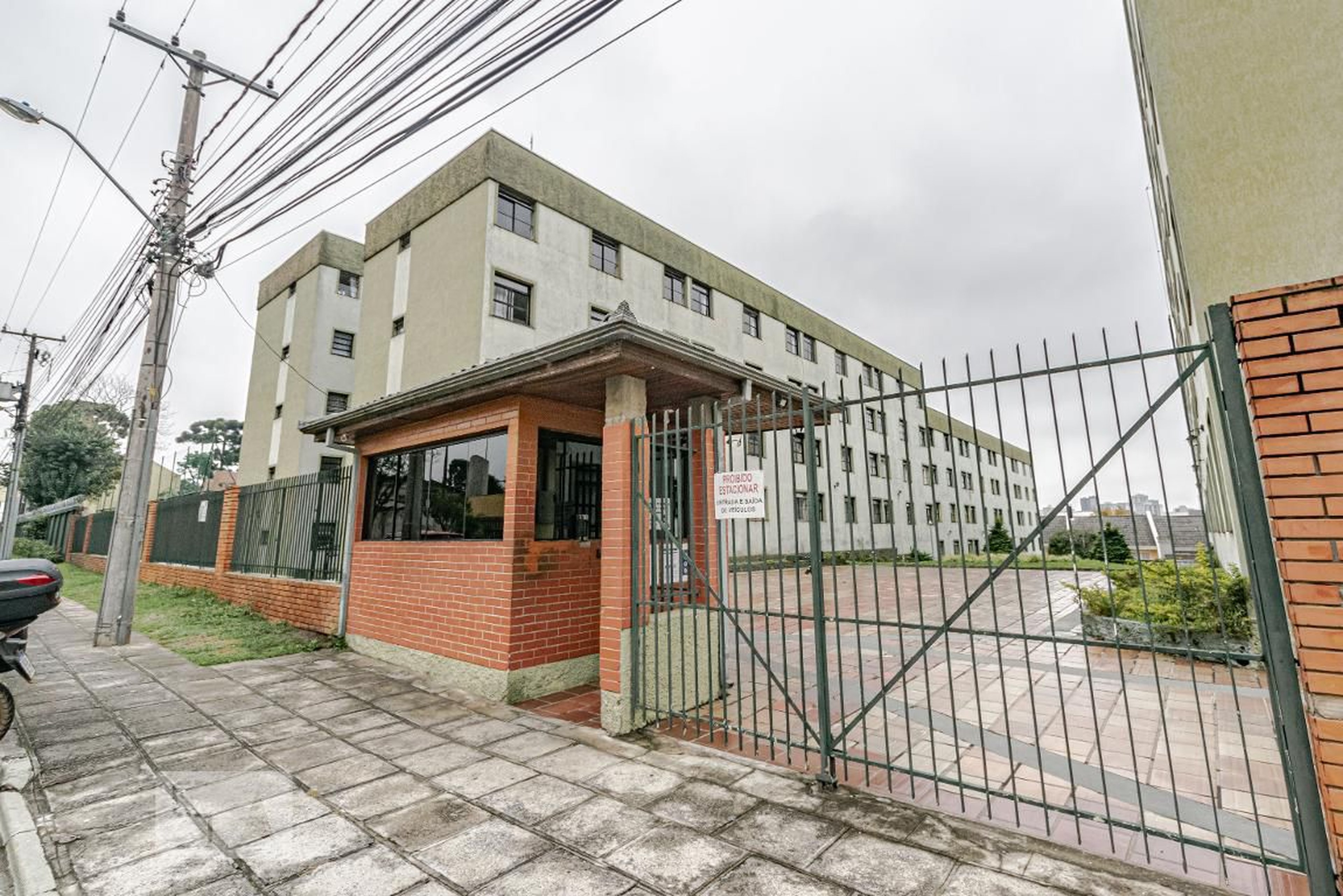 Fachada Residencial Carlos Luque