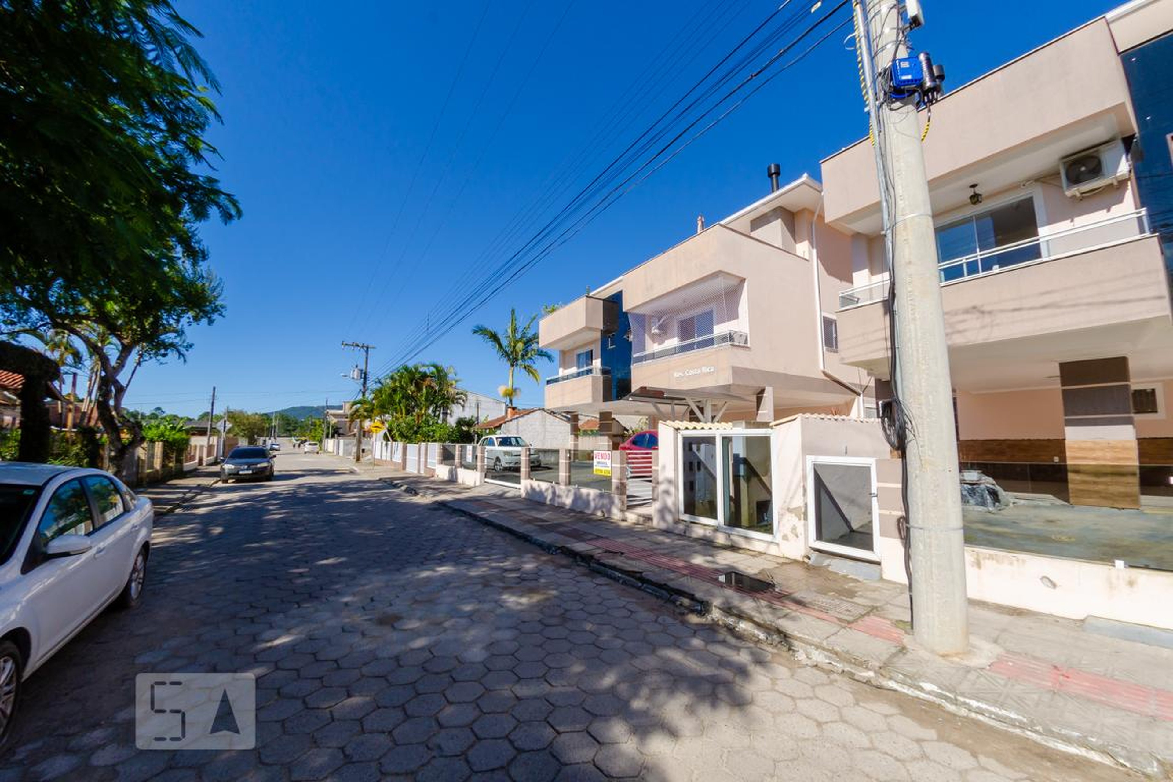 Fachada Condomínio em Servidão Manoel Monteiro, 544