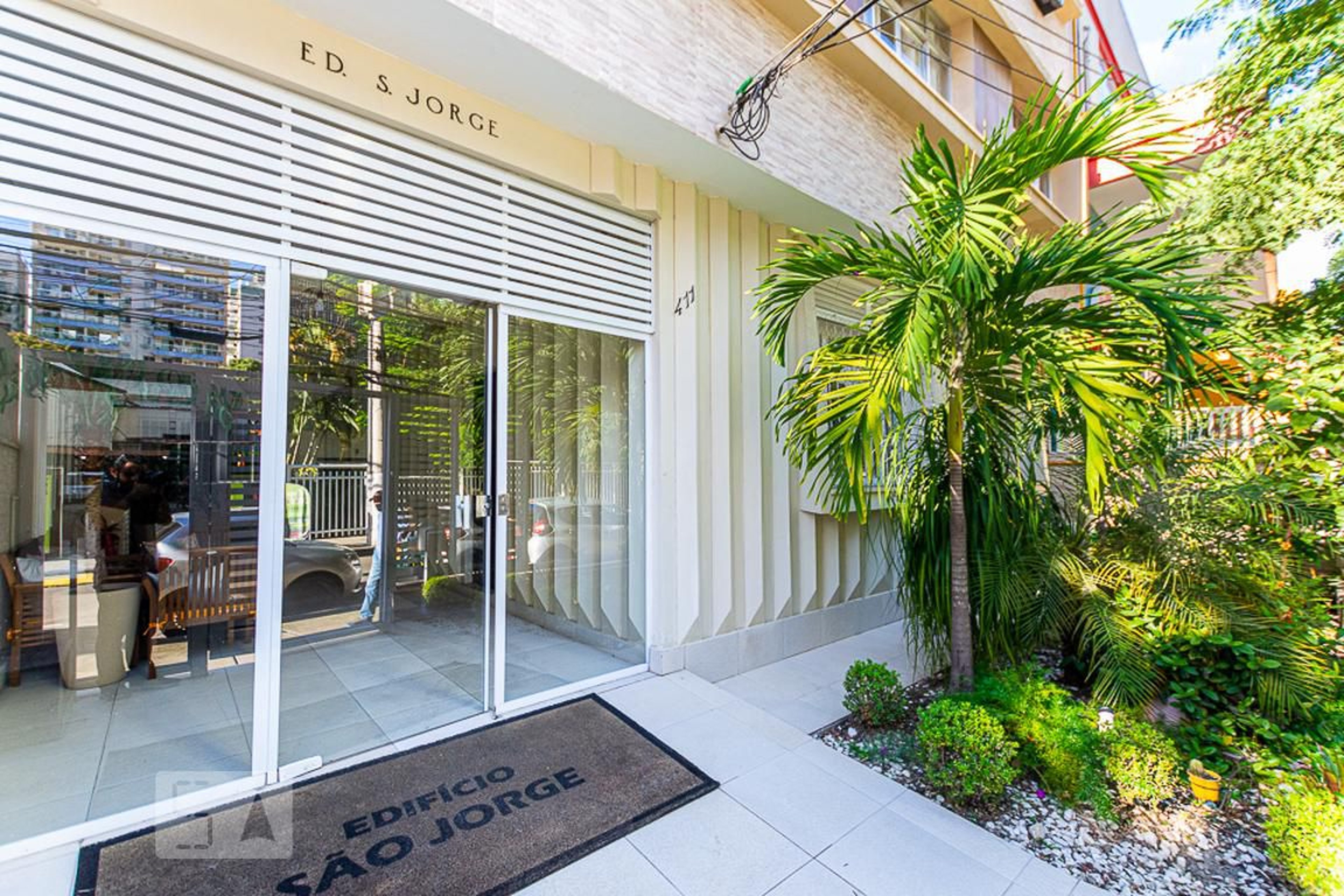 Entrada Edifício São Jorge