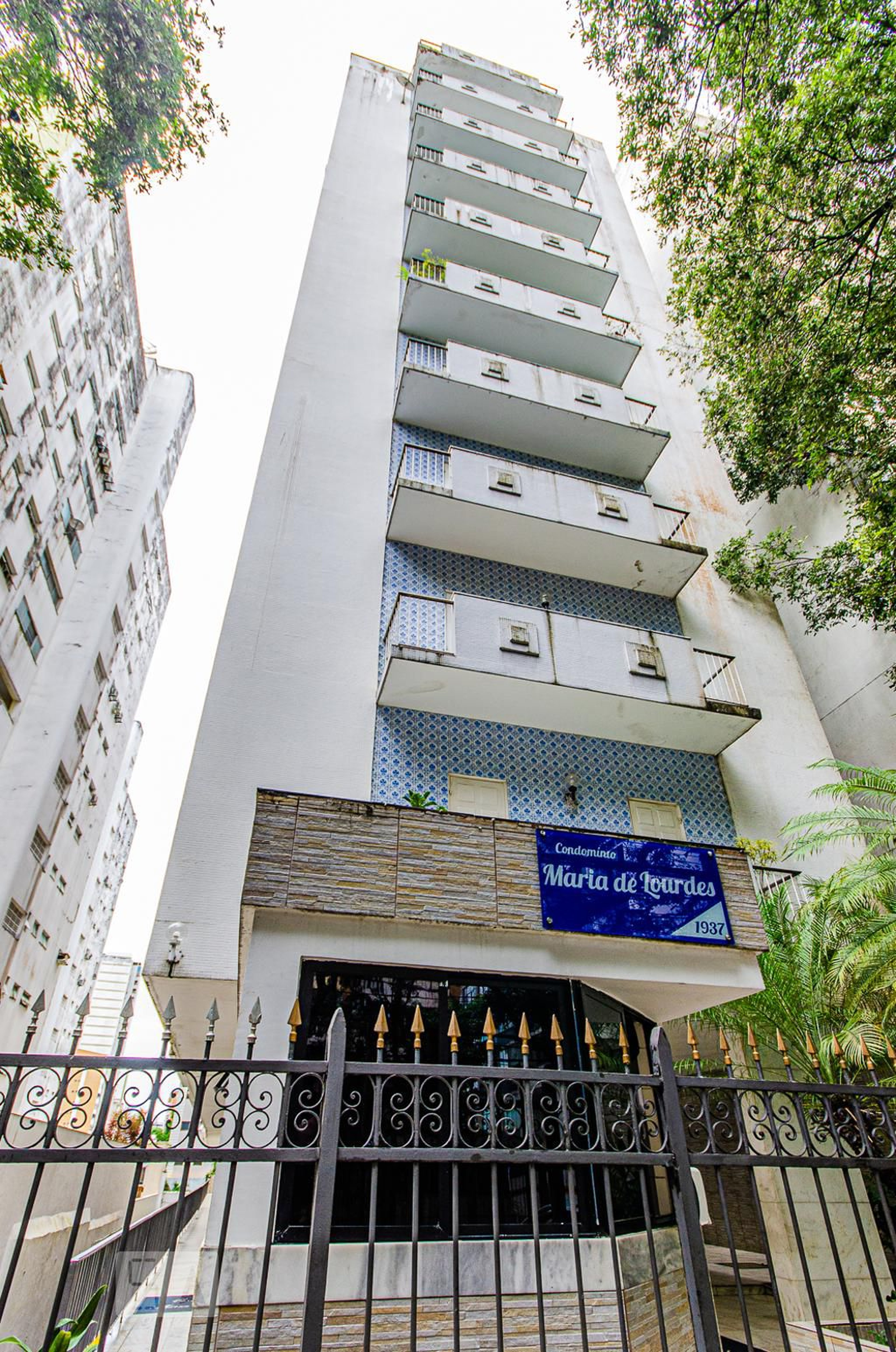 Fachada do Condomínio Edifício Maria de Lourdes