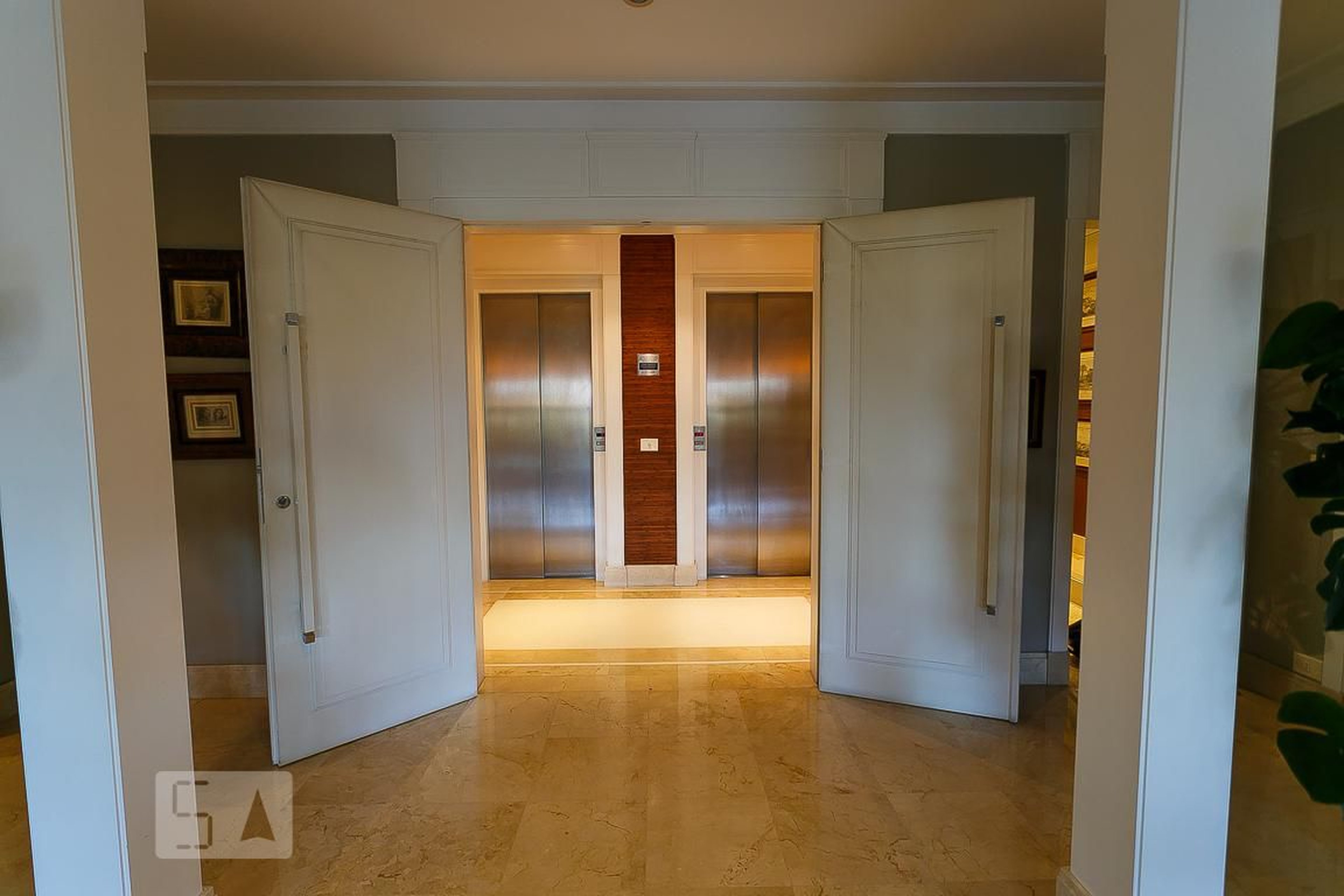 Hall de Entrada - Espaço Tangará