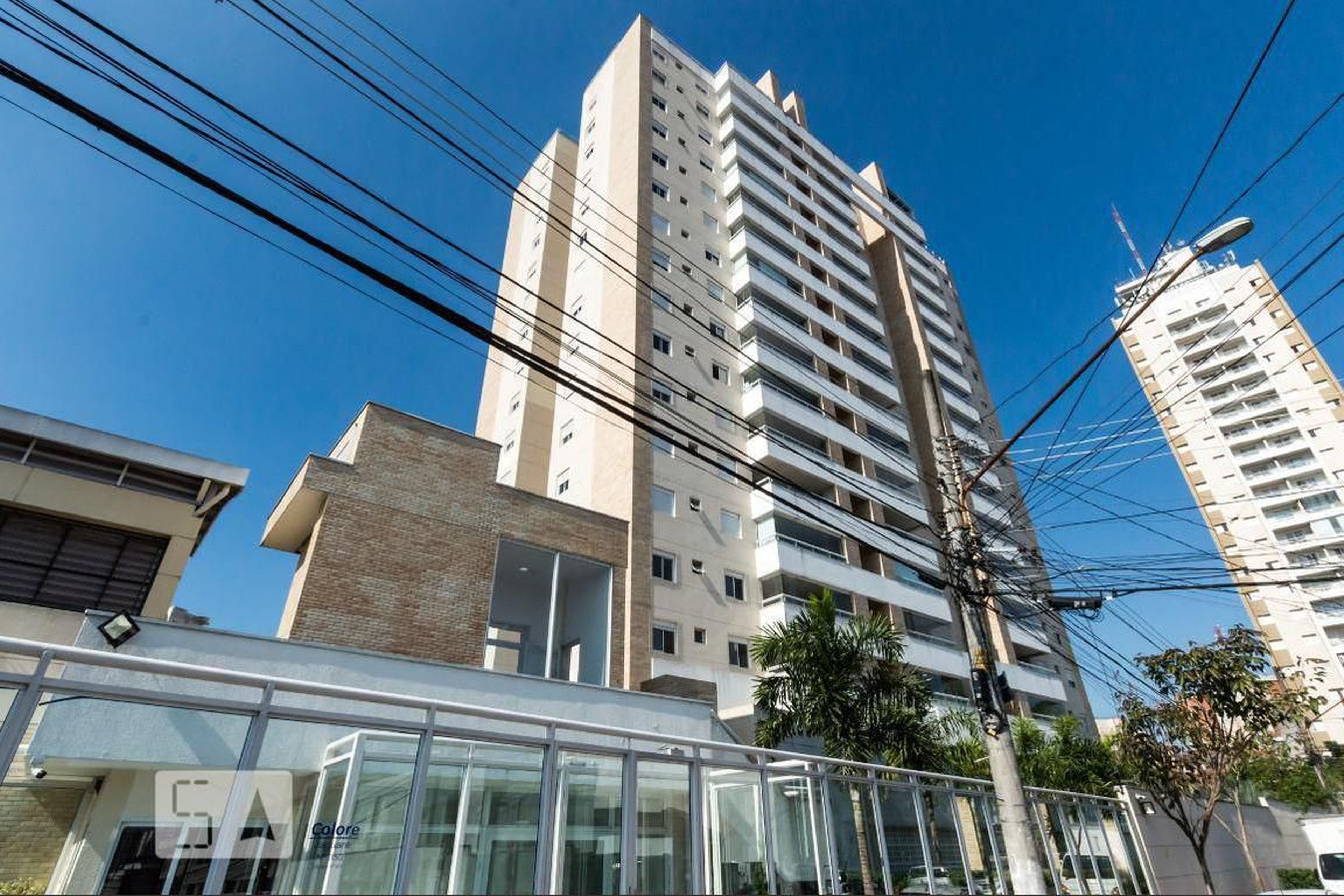 Fachada Condomínio em Rua José Pereira de Carvalho, 93