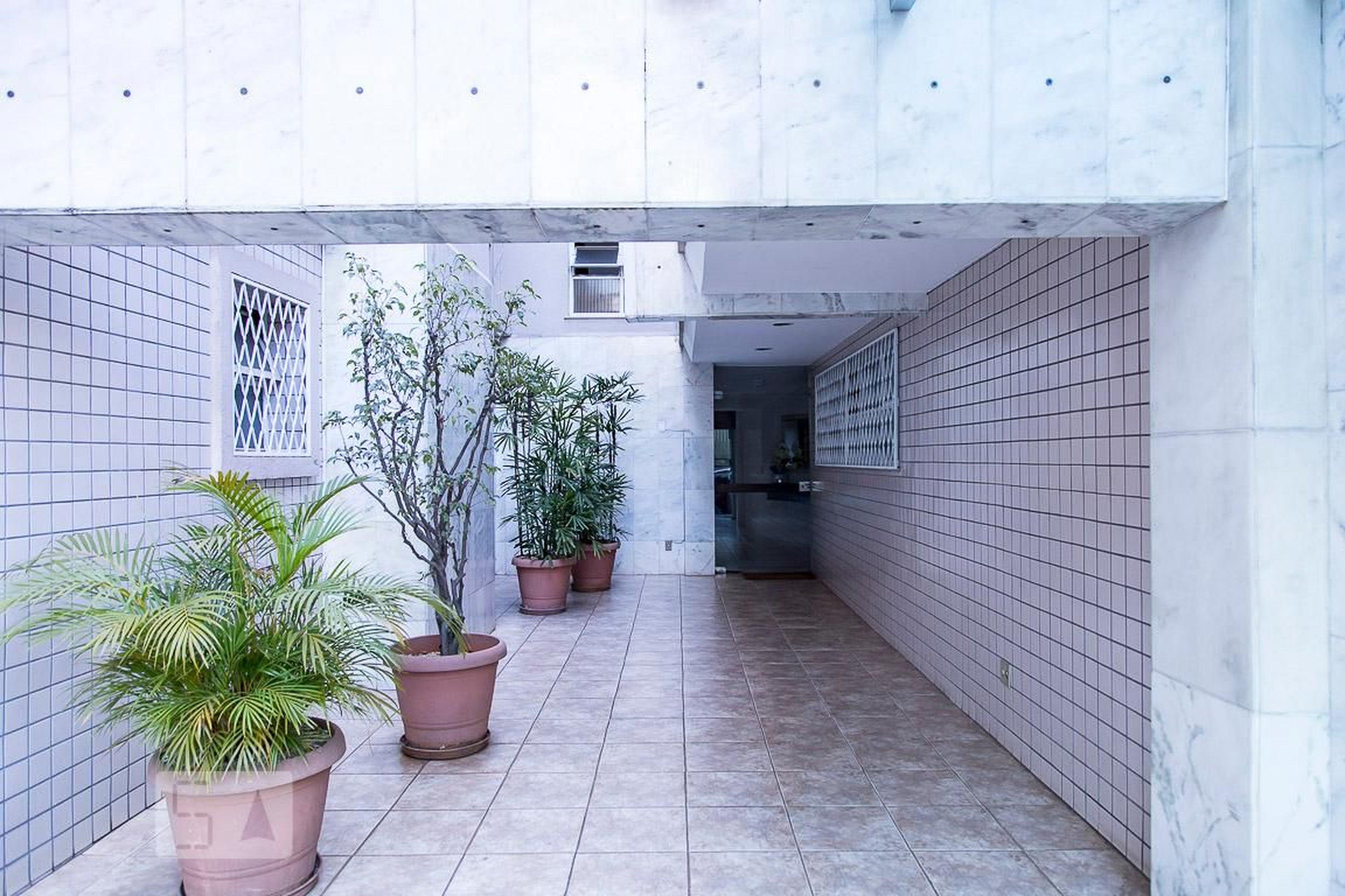 Entrada - Edifício Joveniano Lucas