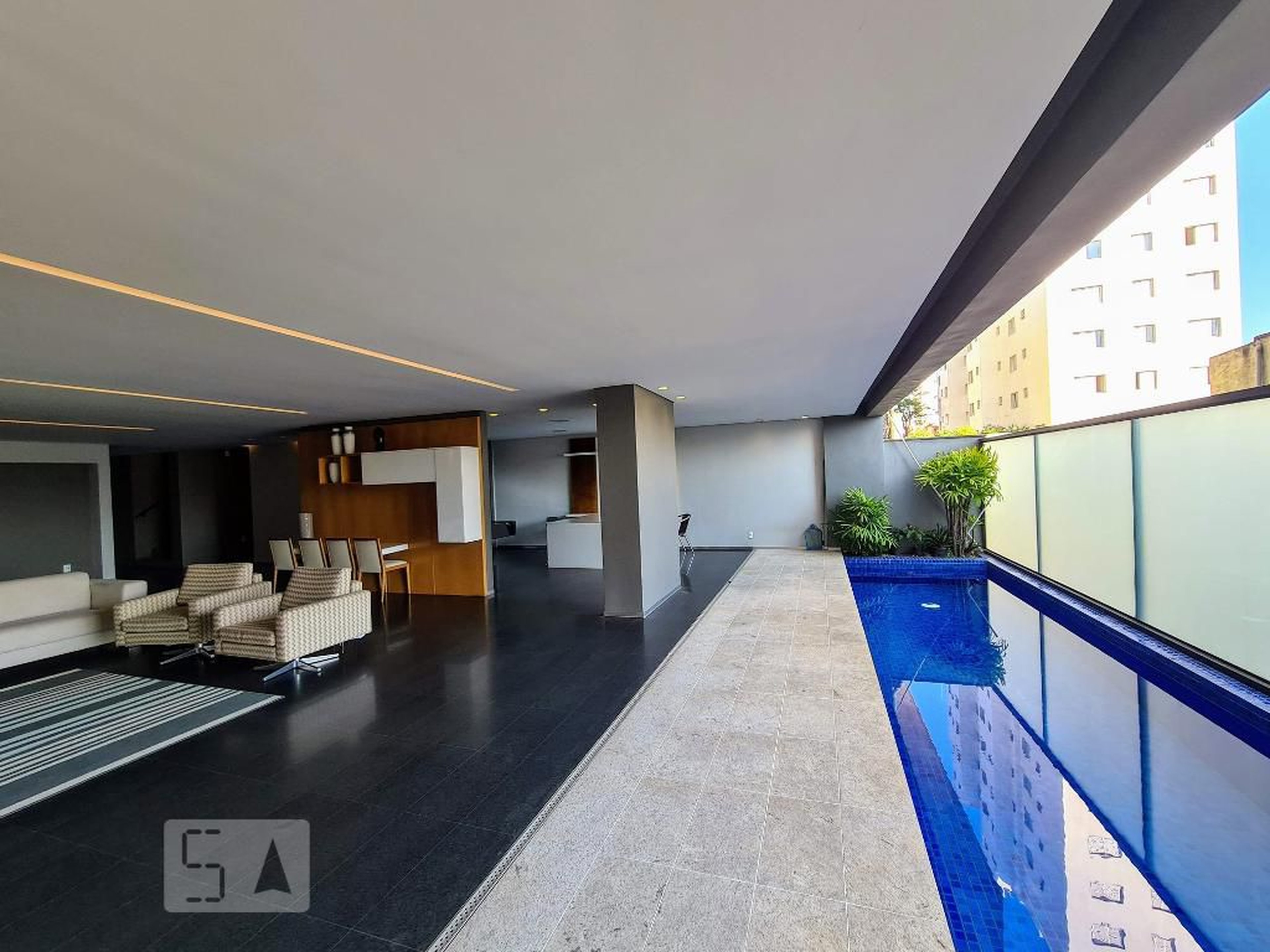 Piscina - Edifício Hausen