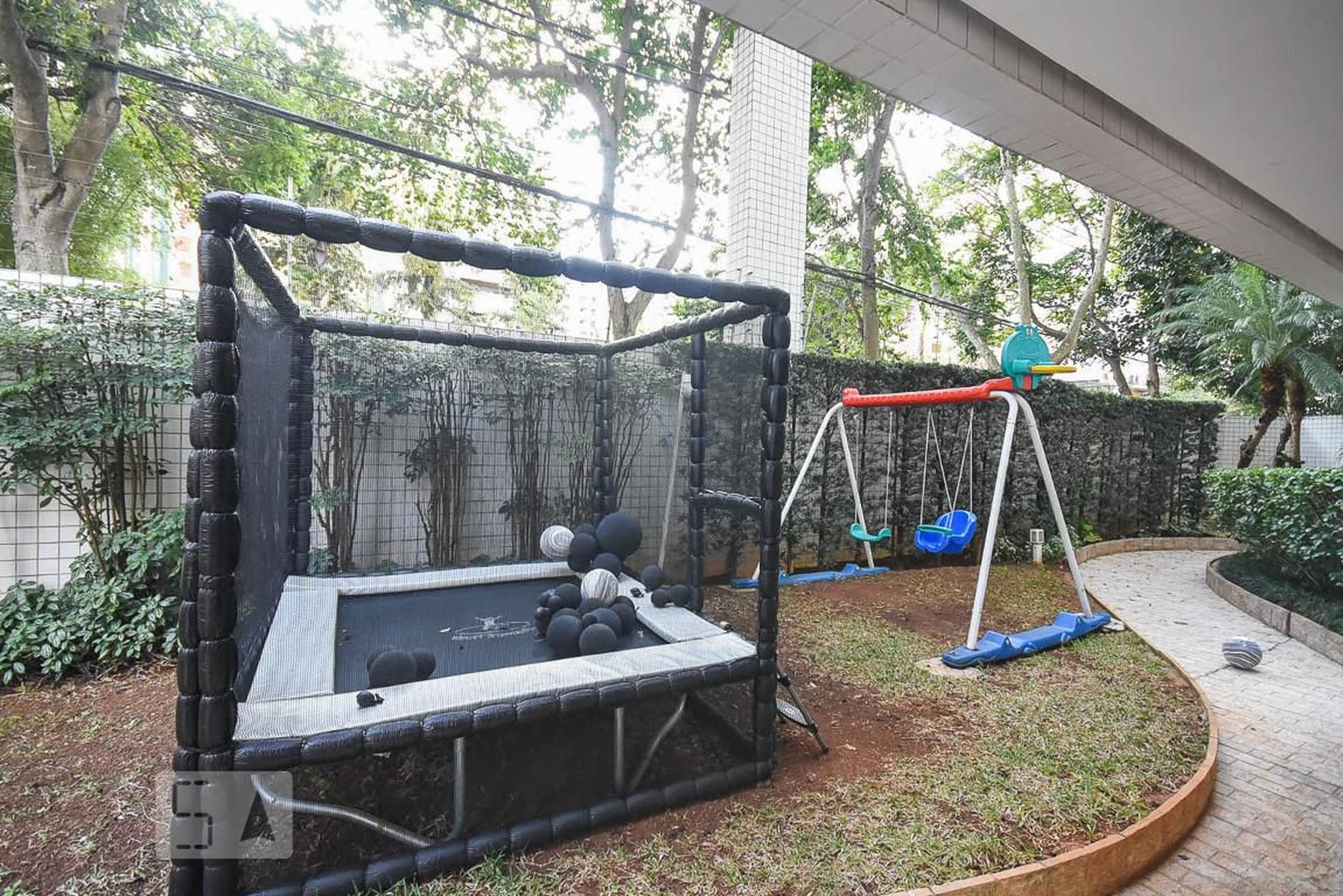 Playground - Terraço das Azaléias