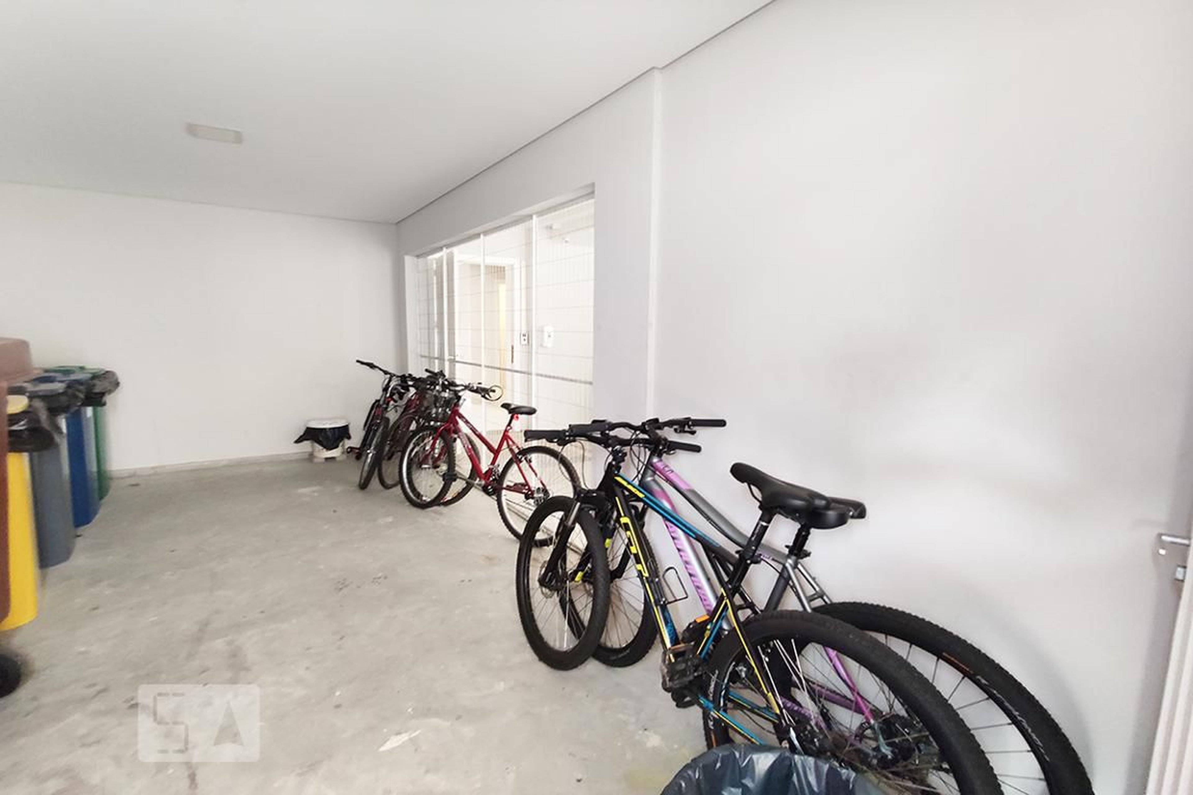 Condomínio - Bosques de Hamburgo