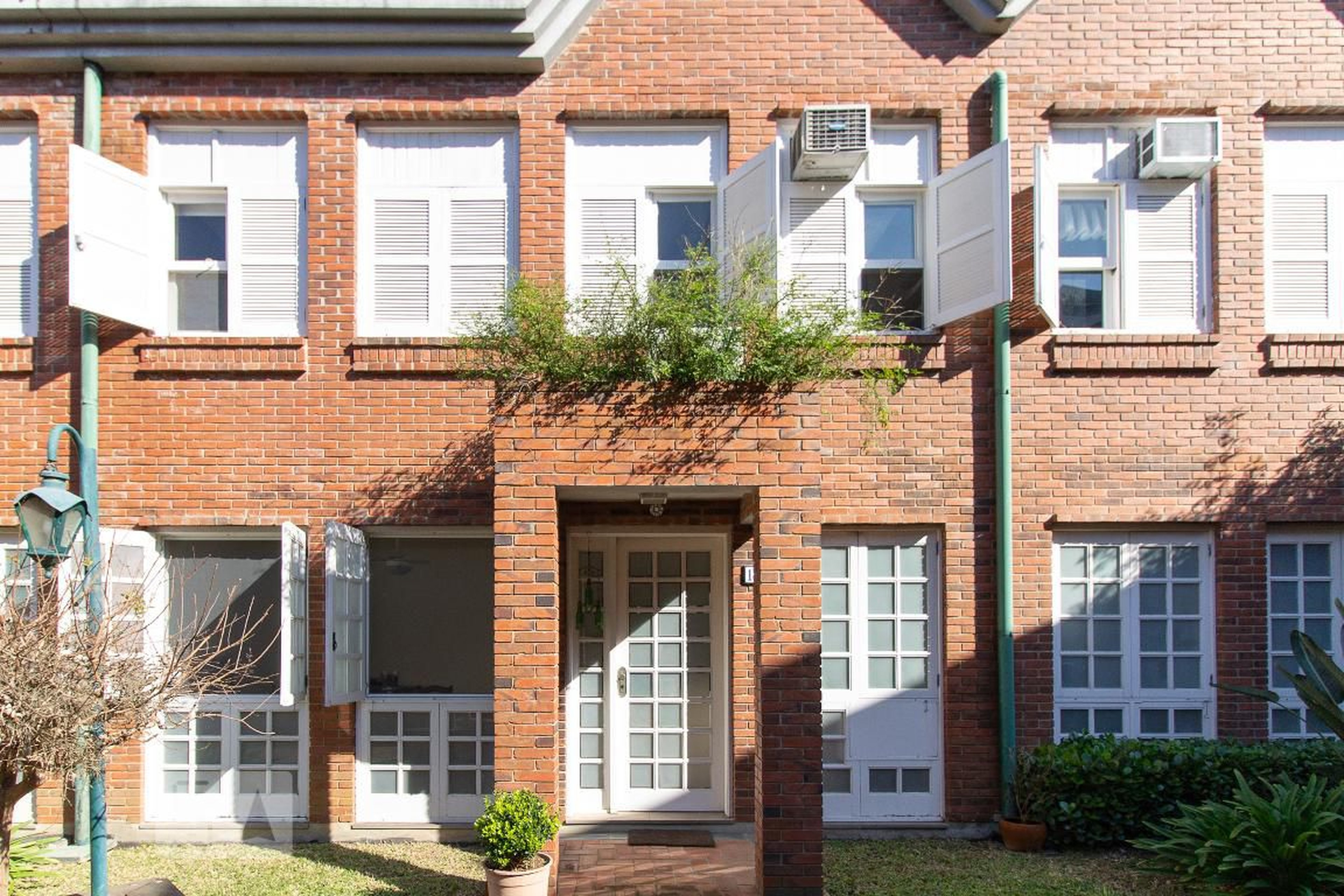 Fachada Condomínio Villa Inglesa