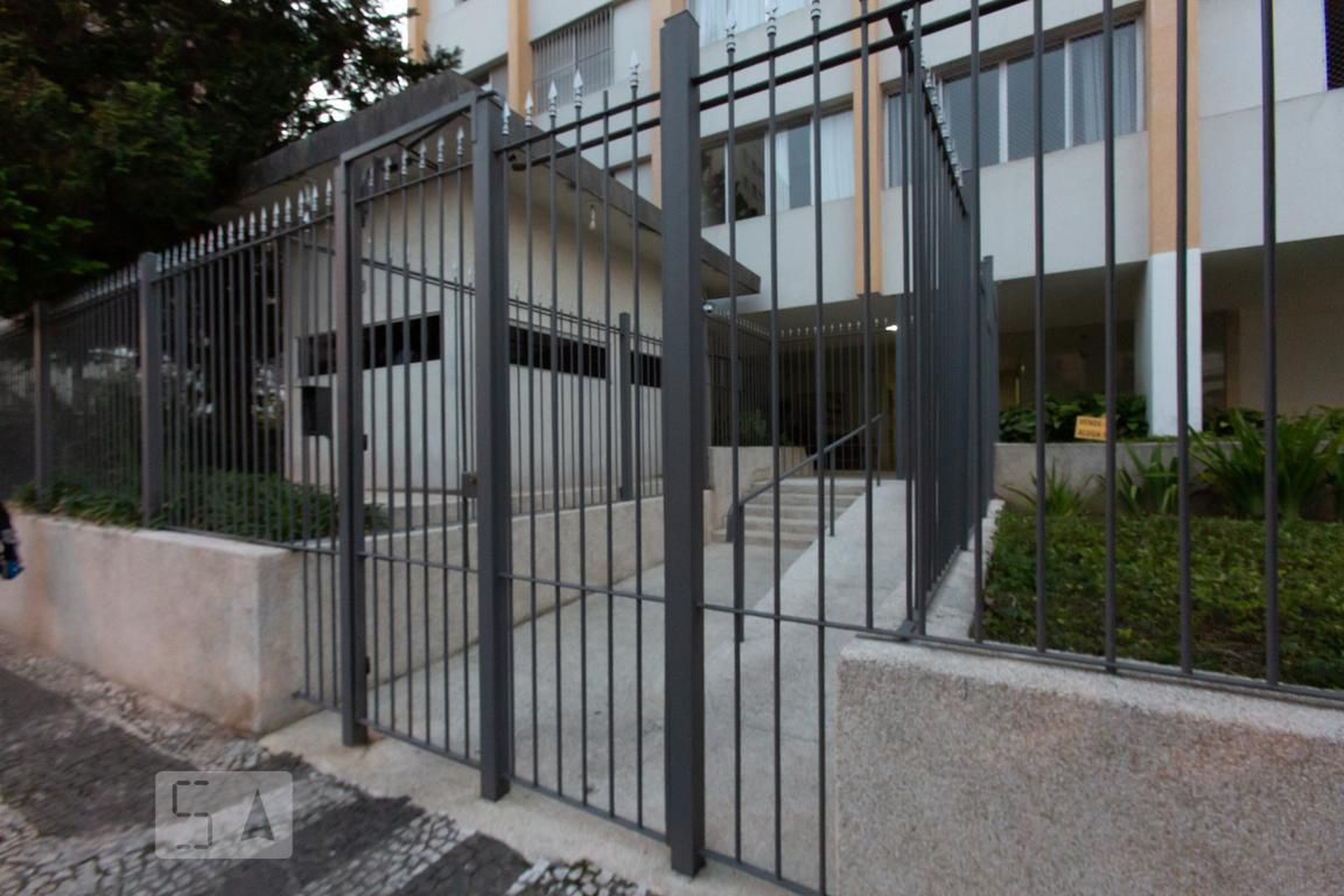 Fachada Condomínio em Praça Doutor Júlio Conceição Neves, 48