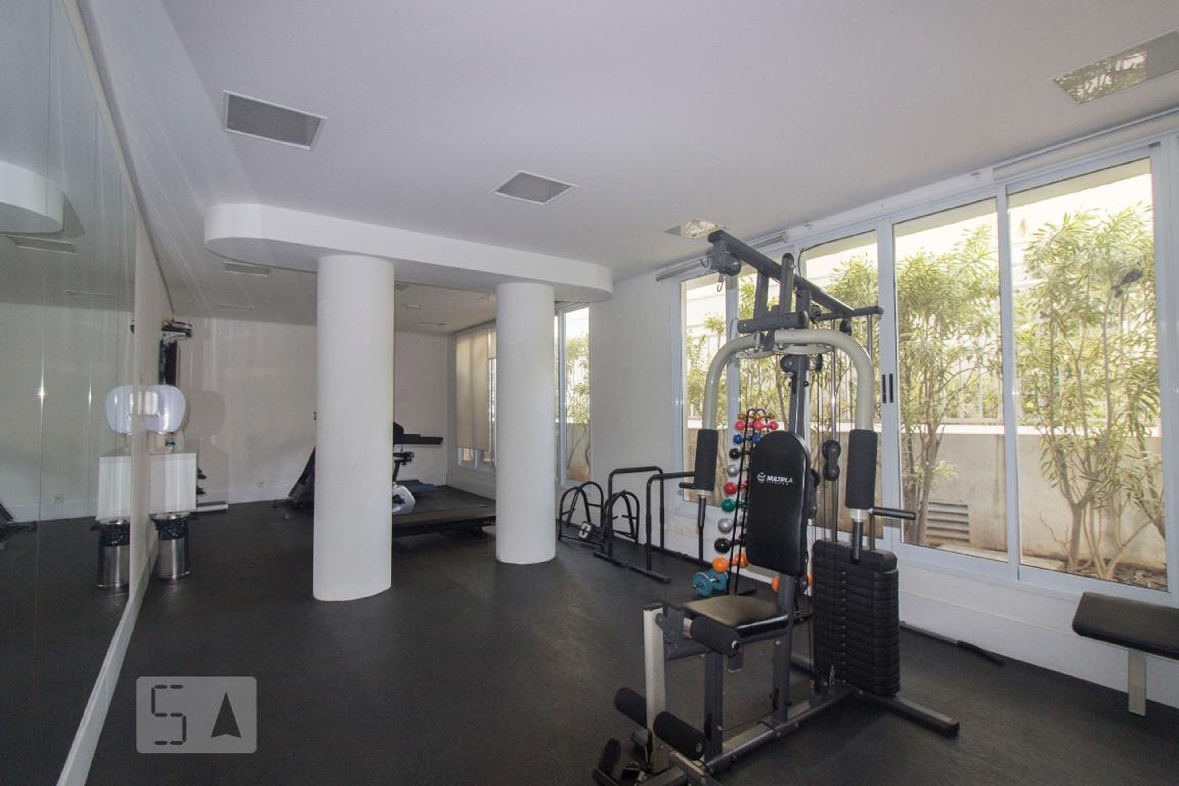 Academia - Central Park Club & Residence