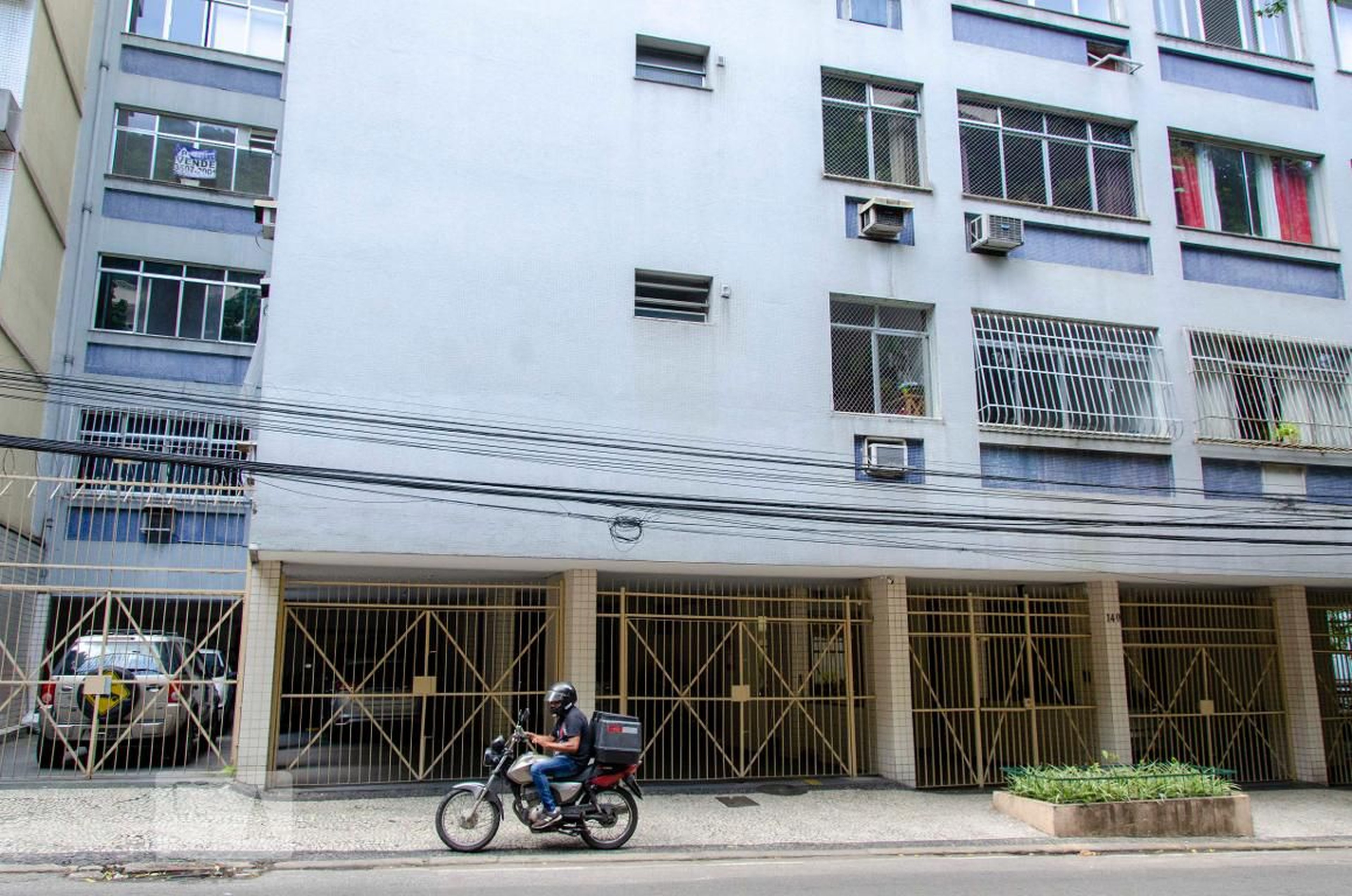 Entrada - Embaixador Cardoso de Oliveira