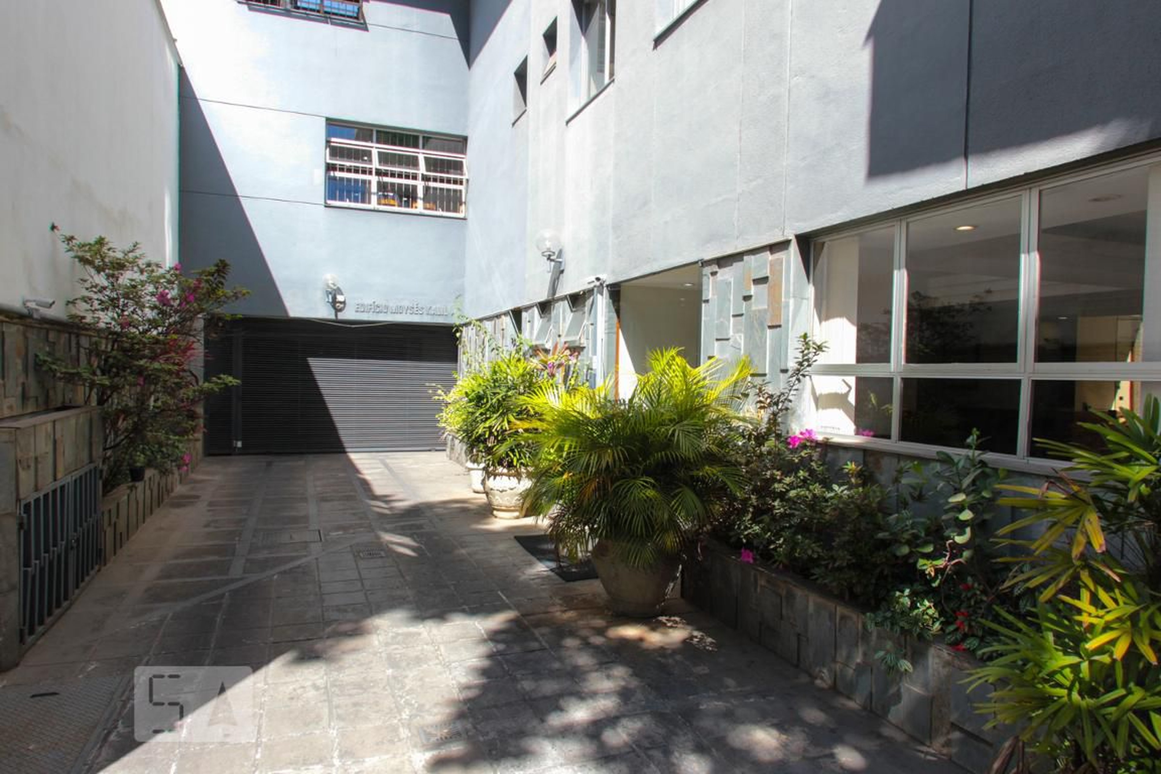 Entrada do Prédio - 