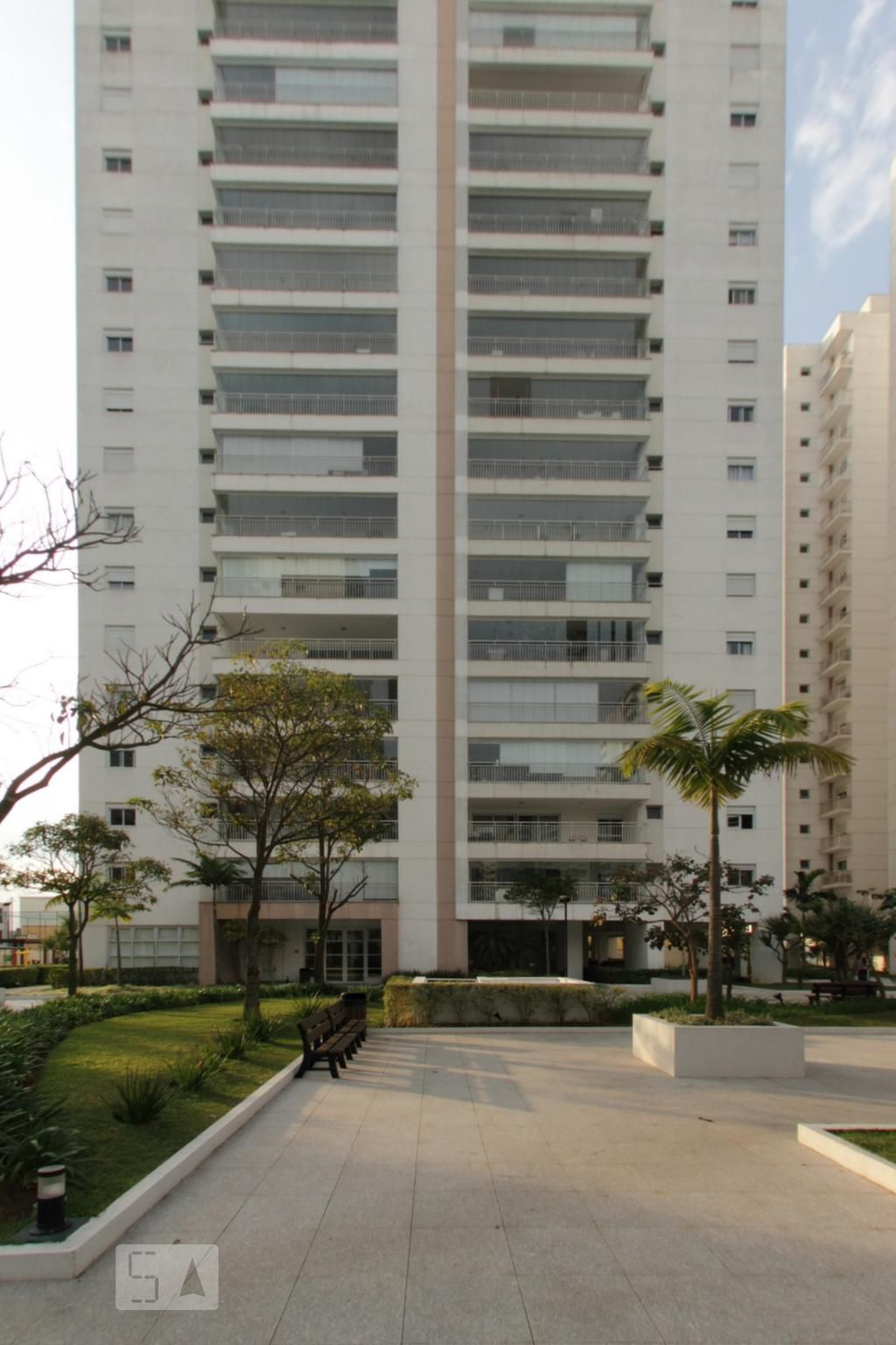 Fachada Condomínio em Alameda São Caetano, 555