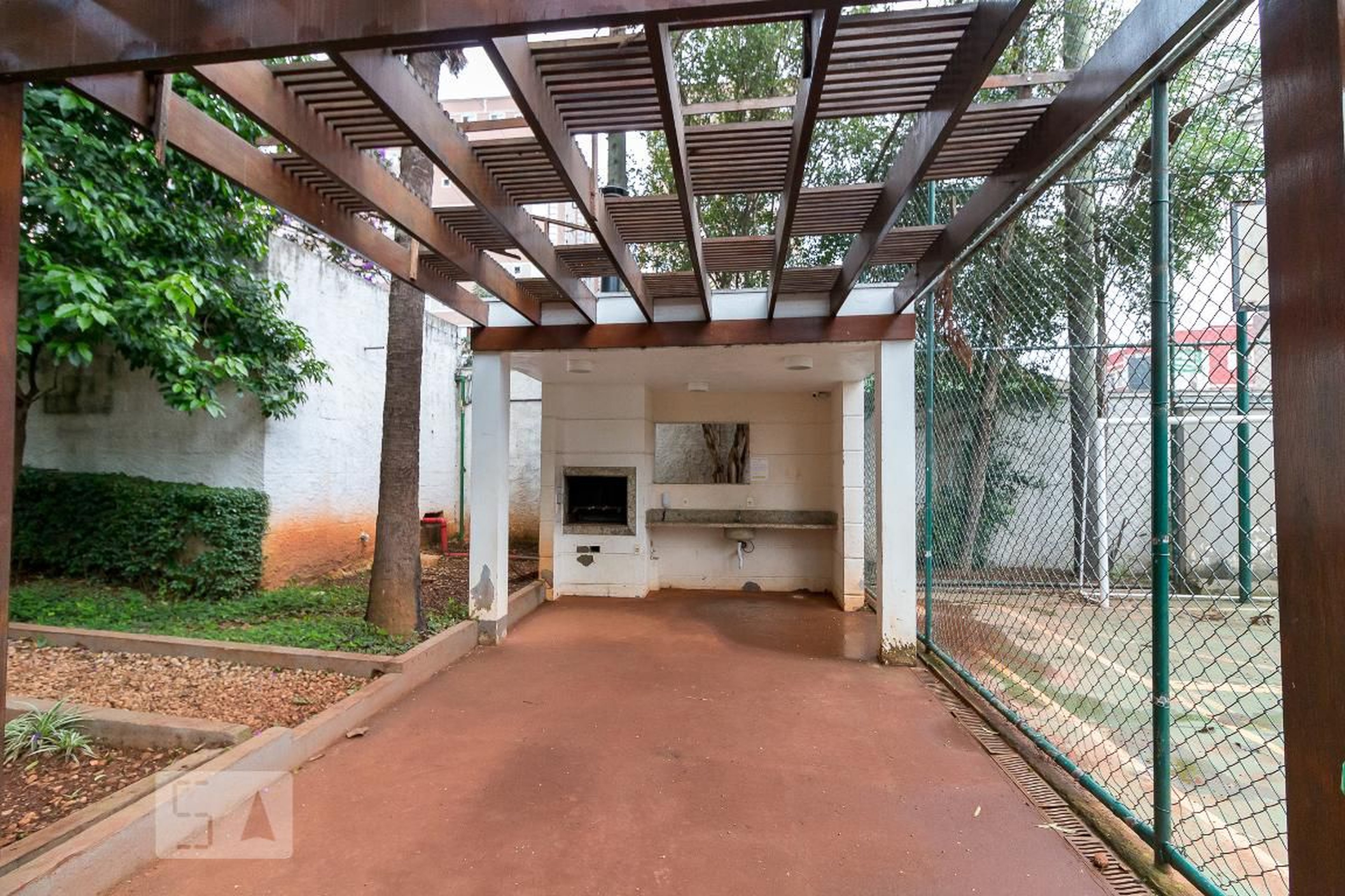 Churrasqueira 2 - Eco One Araucárias