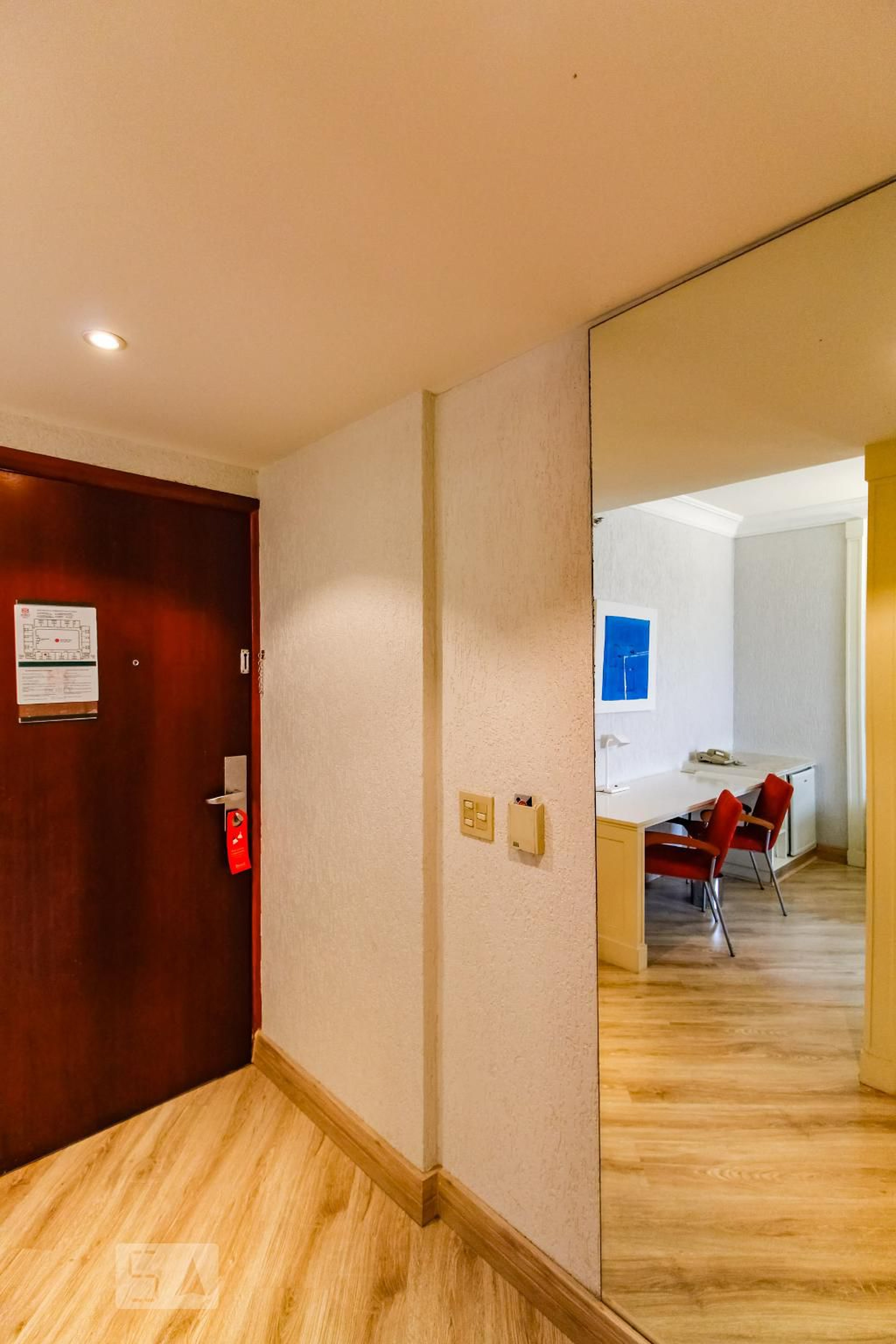 Hall - Bristol International Hotel