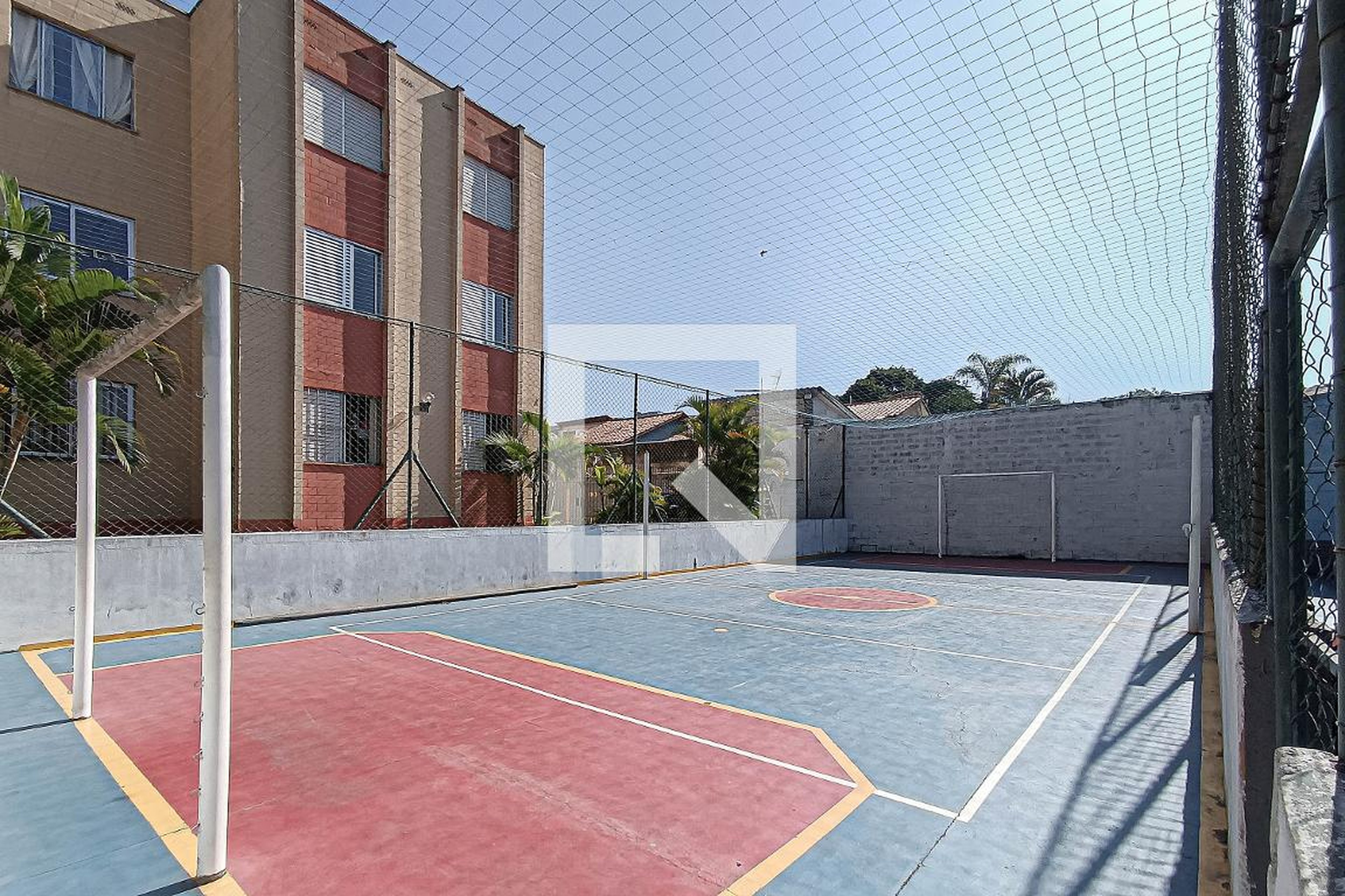 Quadra - Jardim dos Alpes