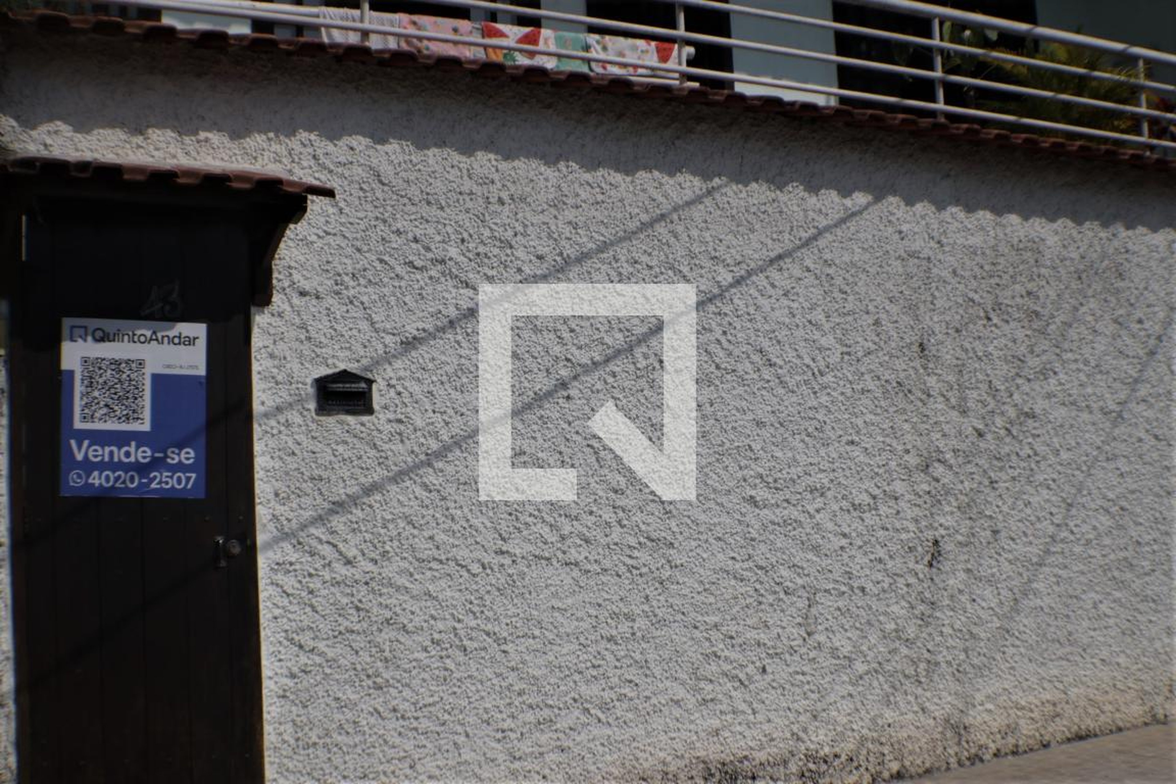 Fachada Condomínio em Rua Soldado Dirceu de Almeida, 43