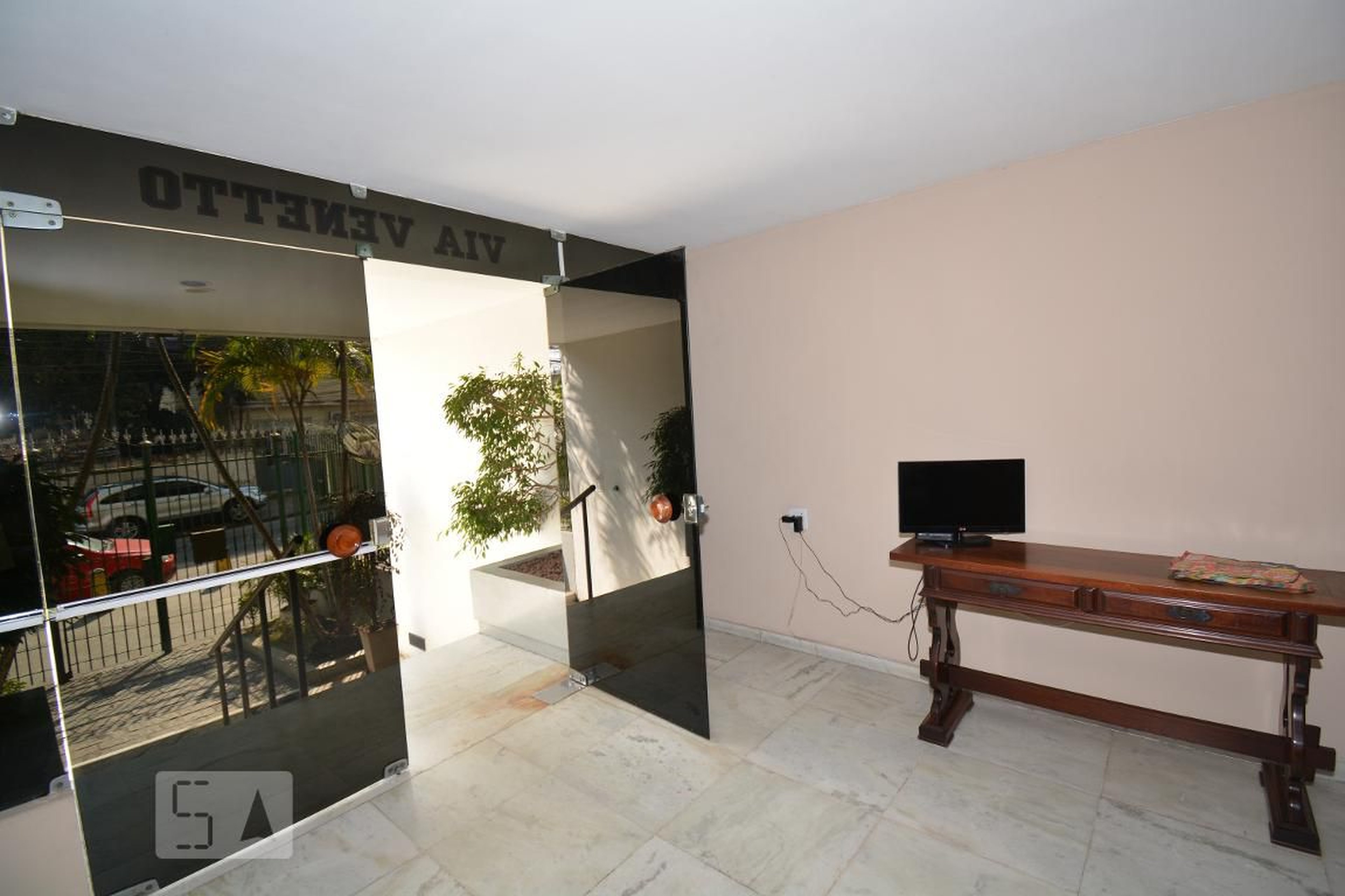 Hall de Entrada - Edifício Via Venetto