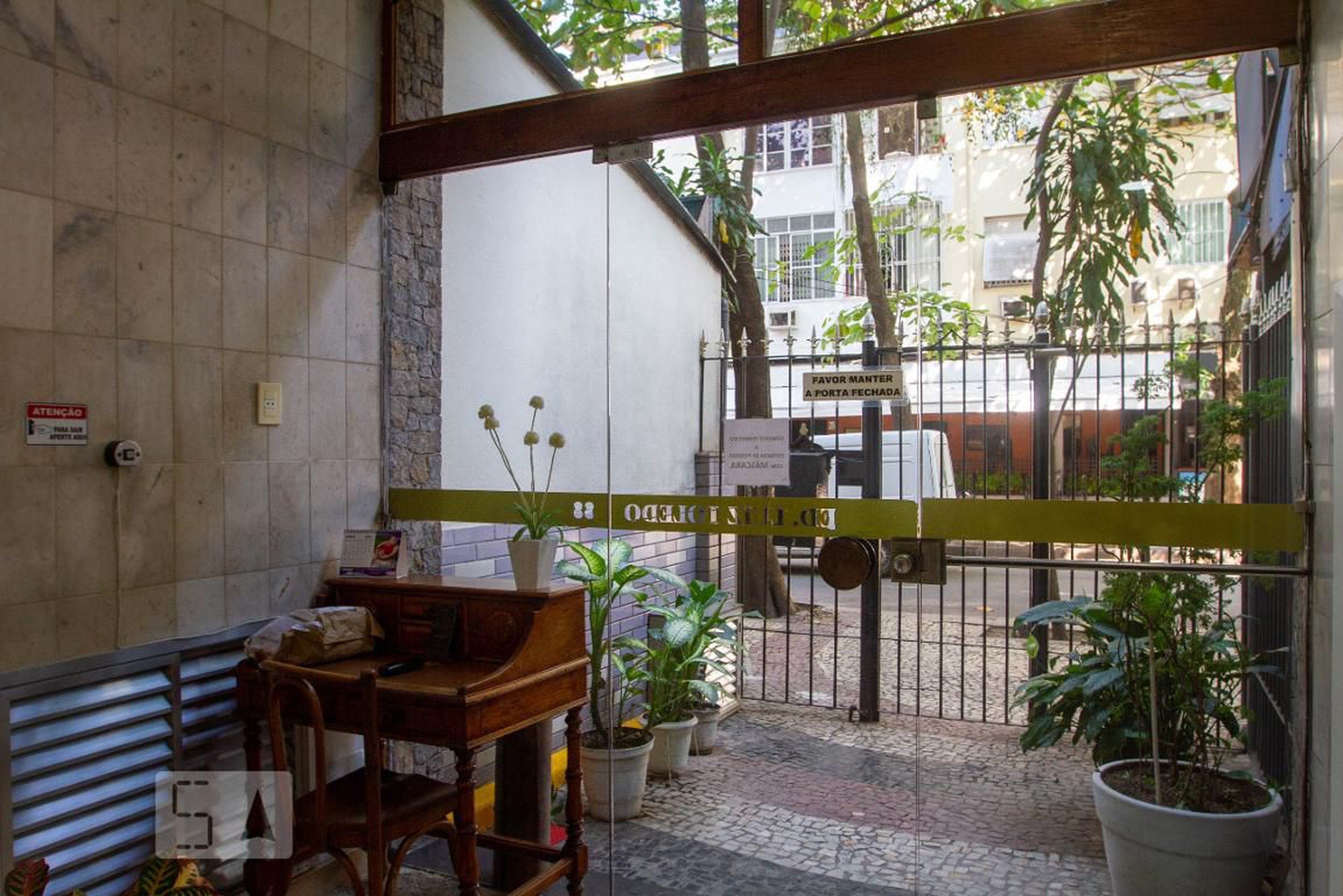 Hall Social - Edifício Luiz Toledo