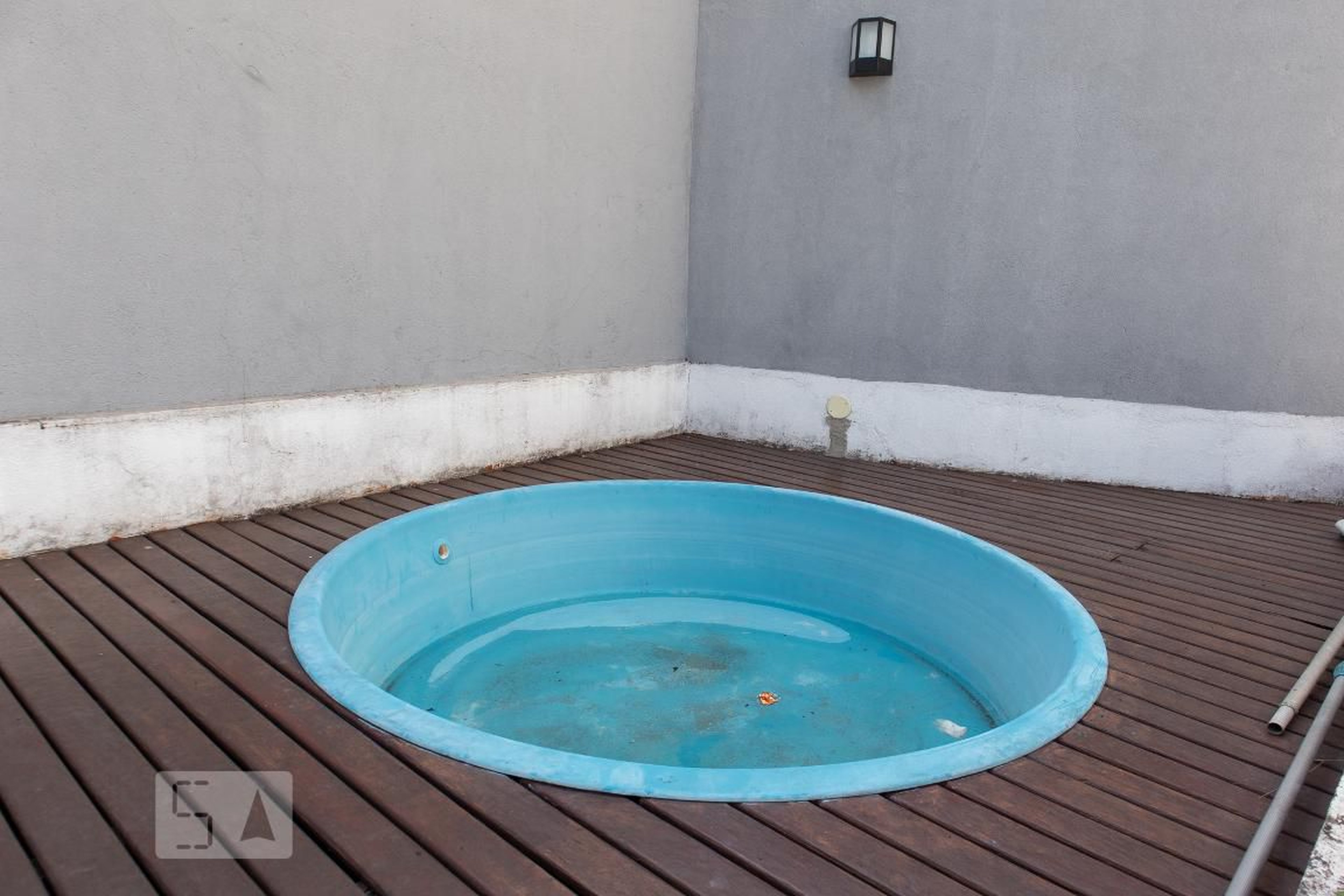 Piscina infantil - Solar dos Cunhas