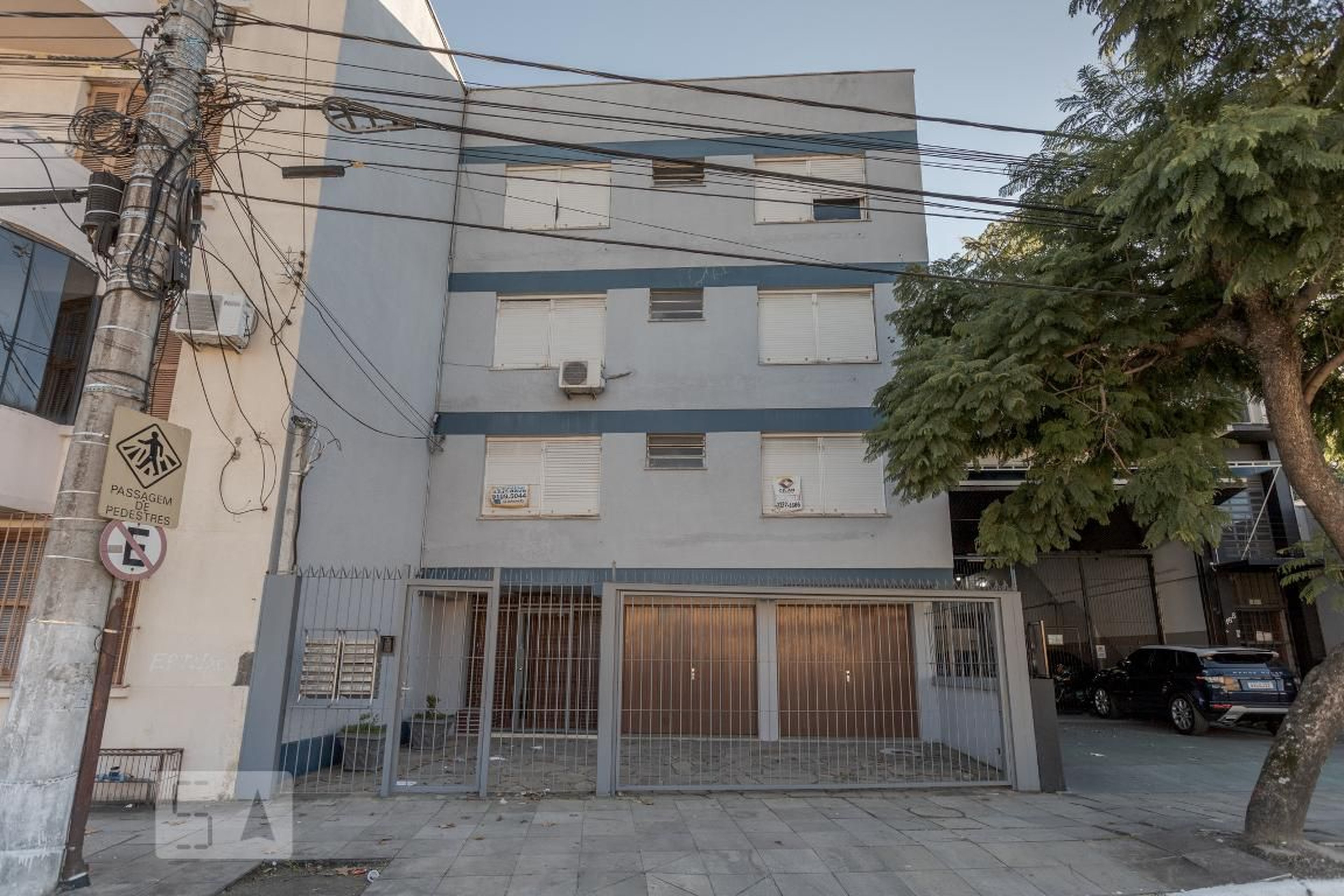 Fachada Condomínio em Rua Pereira Franco, 158