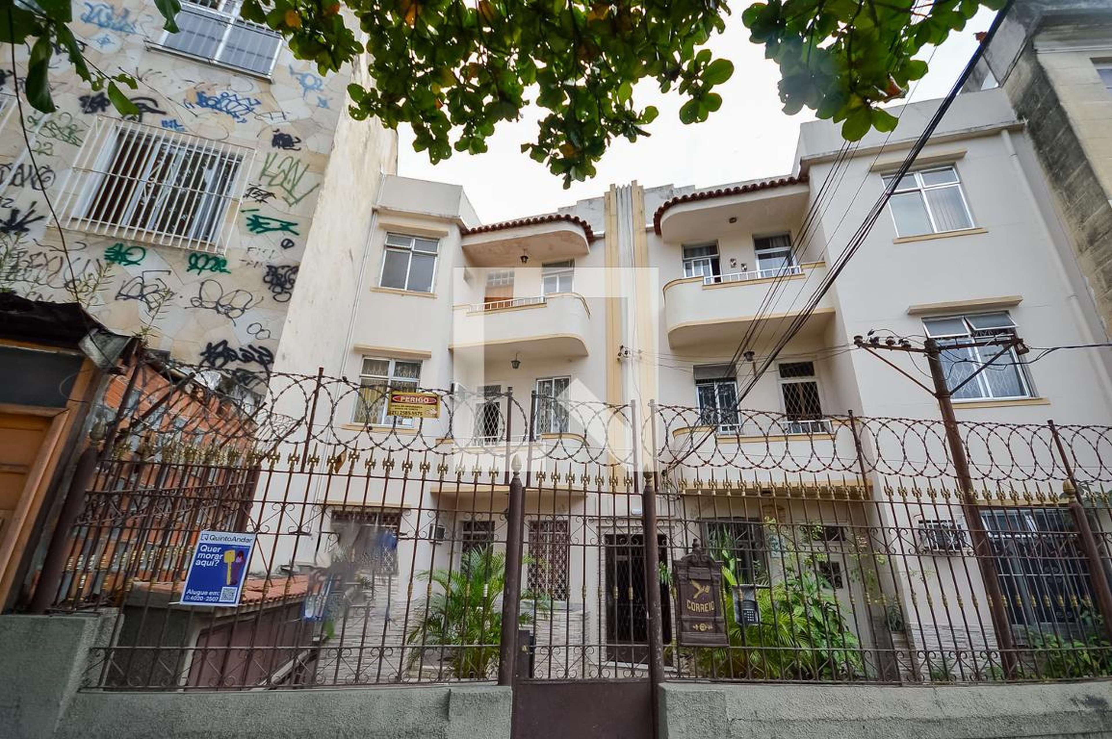 Fachada Condomínio em Praça Natividade Saldanha, 10