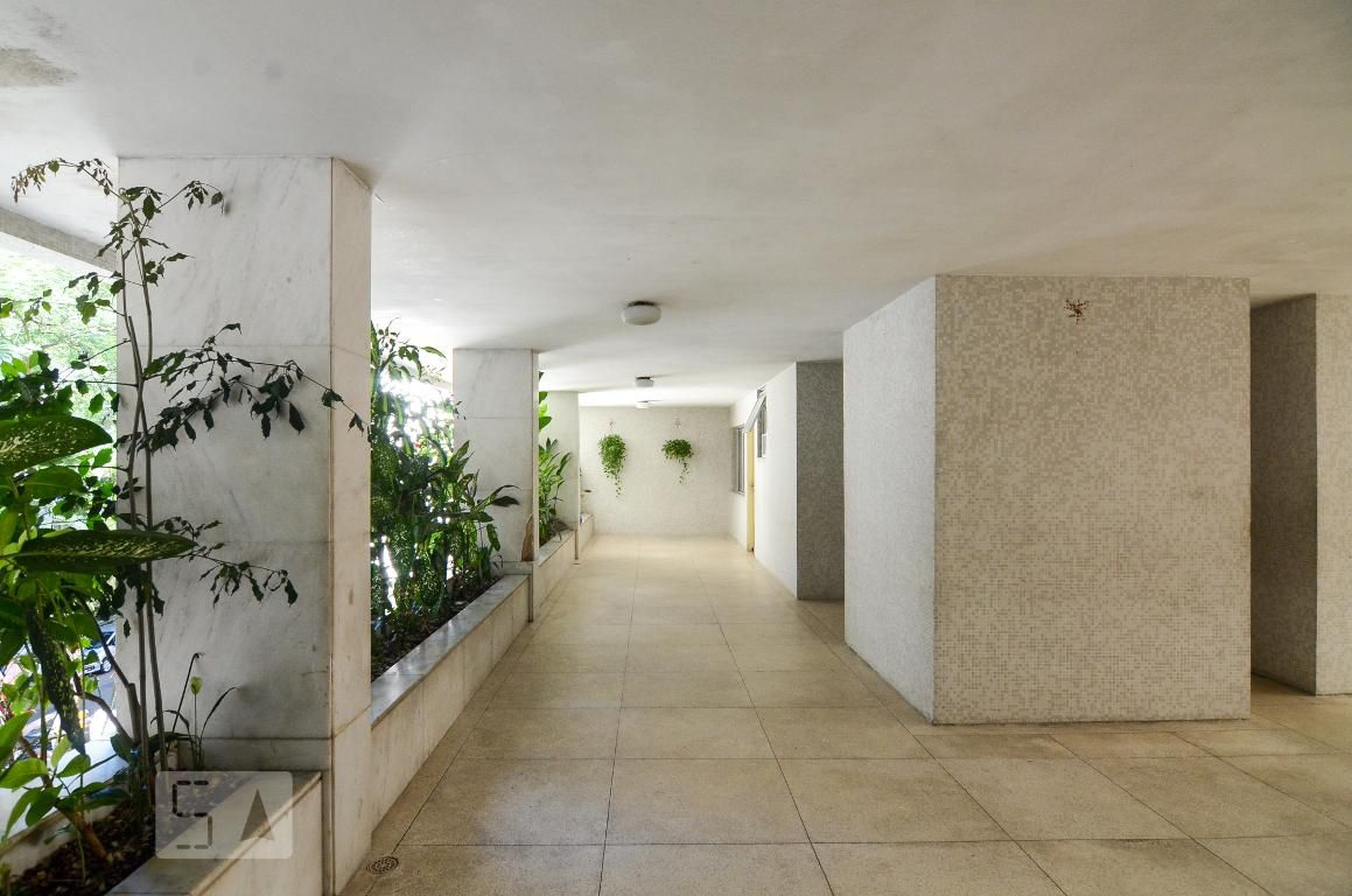 Área Comum - Dom Carlos