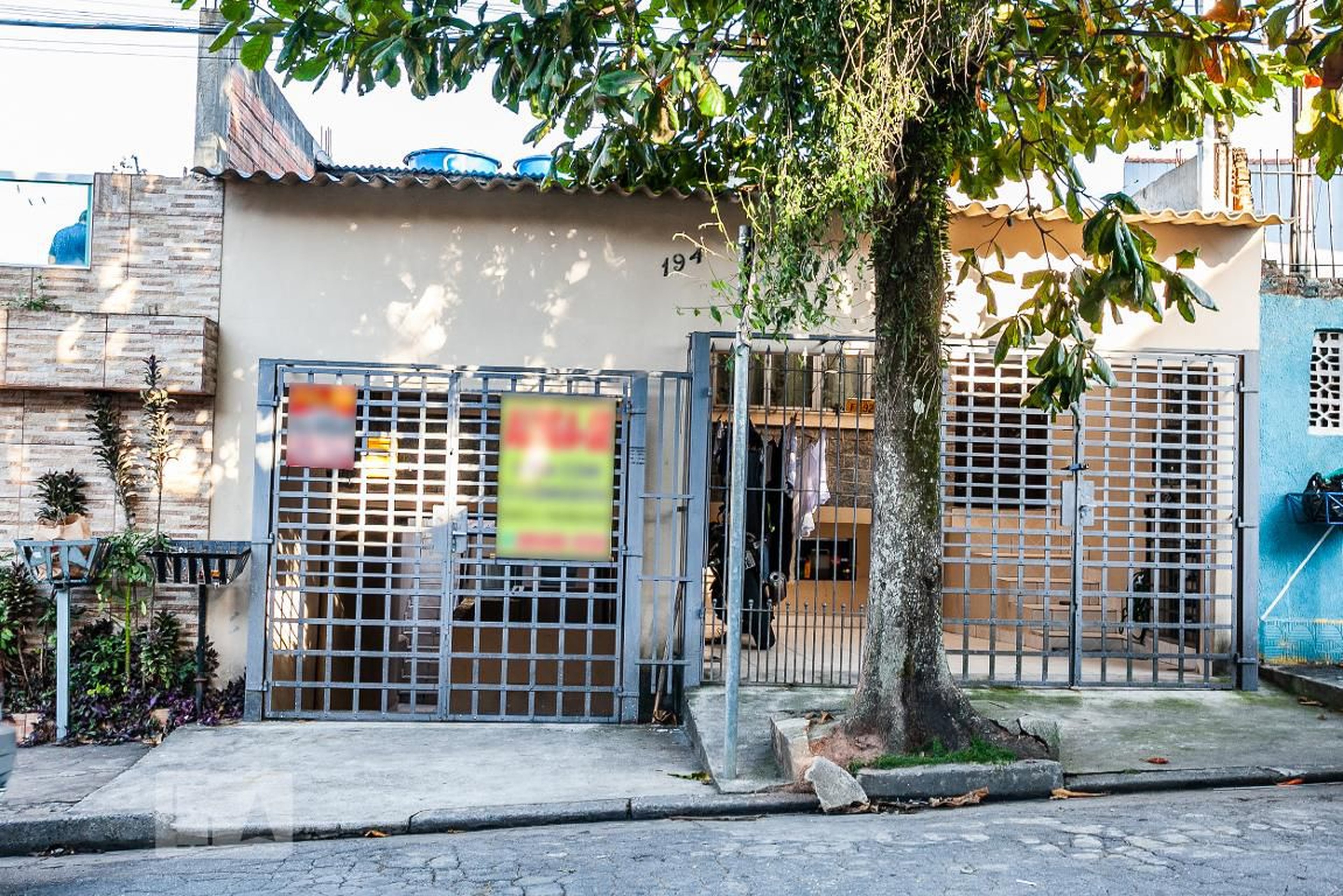 Fachada Condomínio em Rua Professor Nestor Pereira Leite, 194