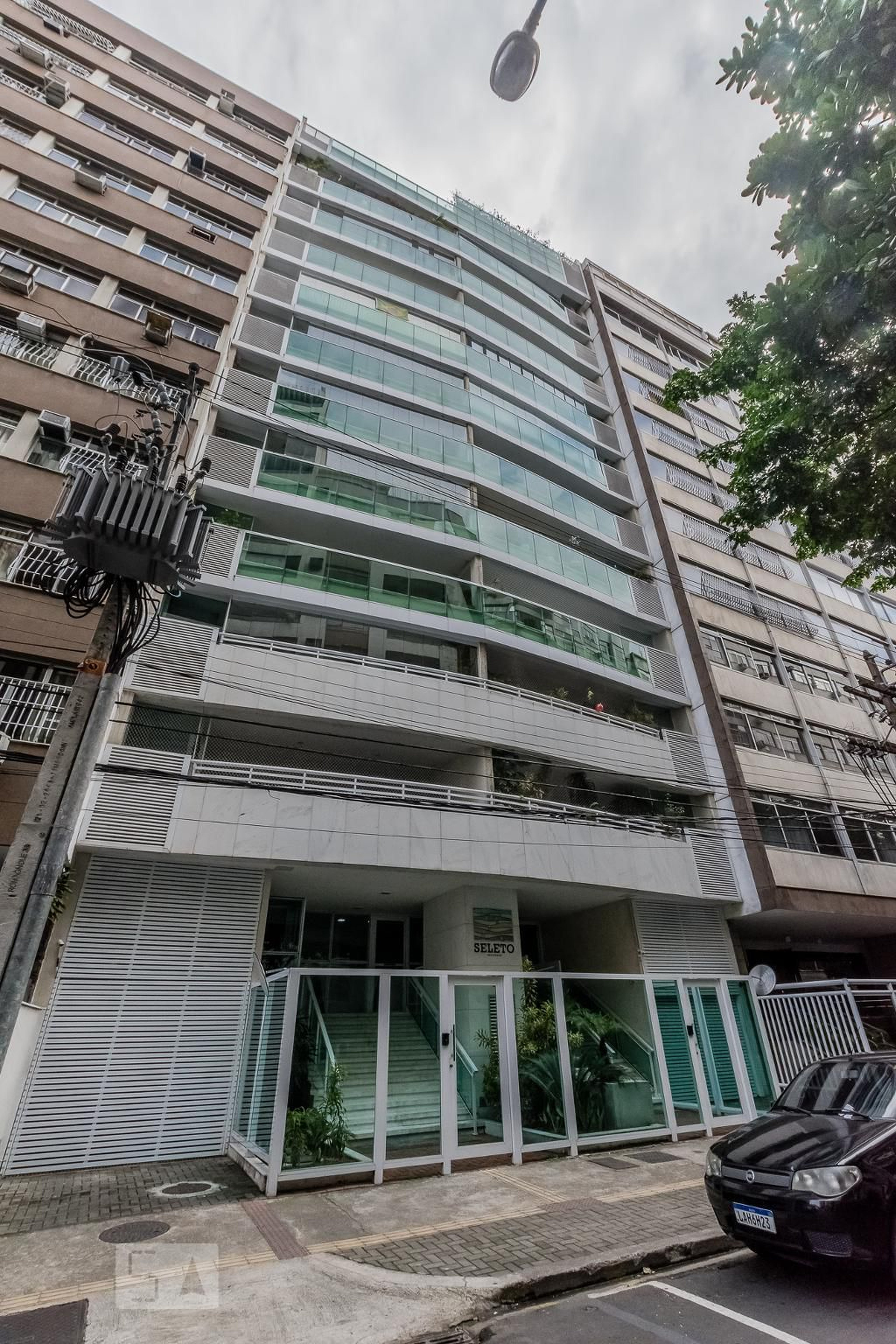 Fachada Condomínio Seleto Residence