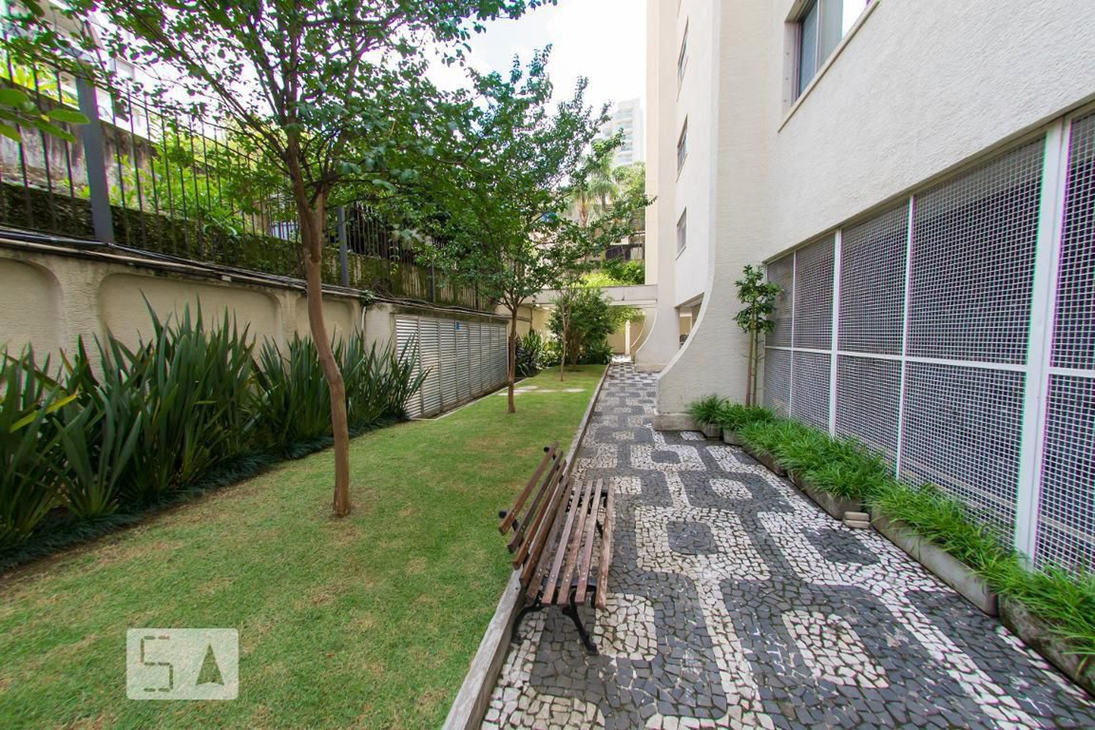 Área Externa - Alcobaça