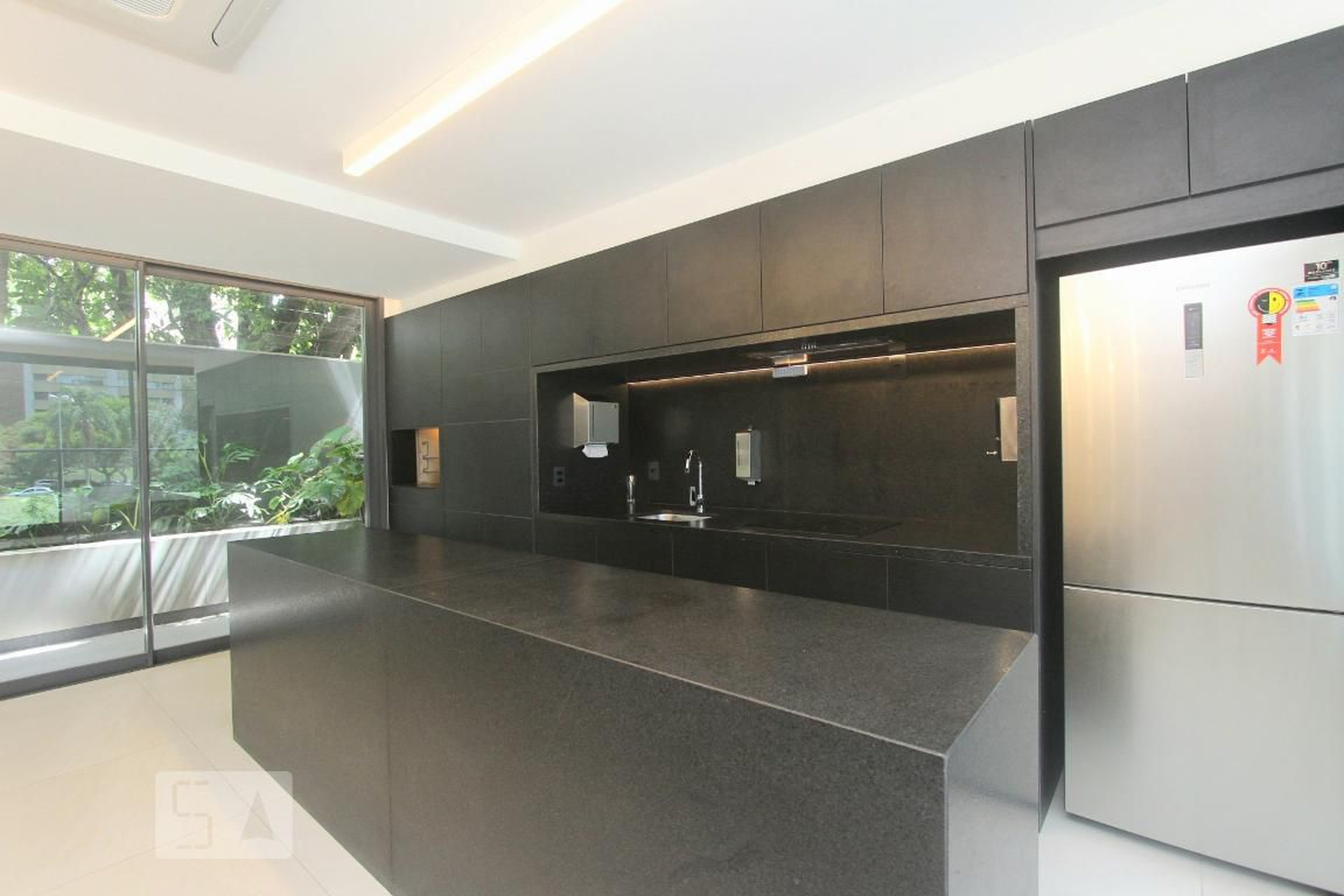 SALÃO DE FESTAS - Praça Nilo