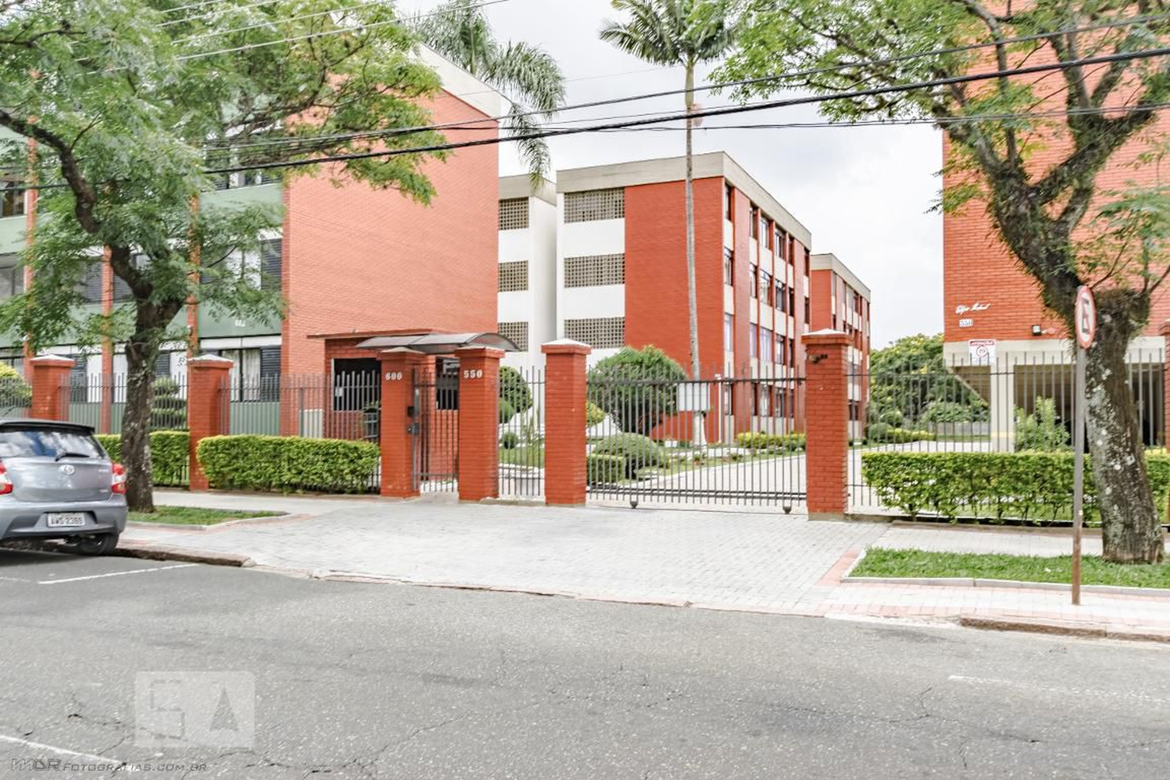 Fachada Condomínio em Avenida Senador Souza Naves, 600