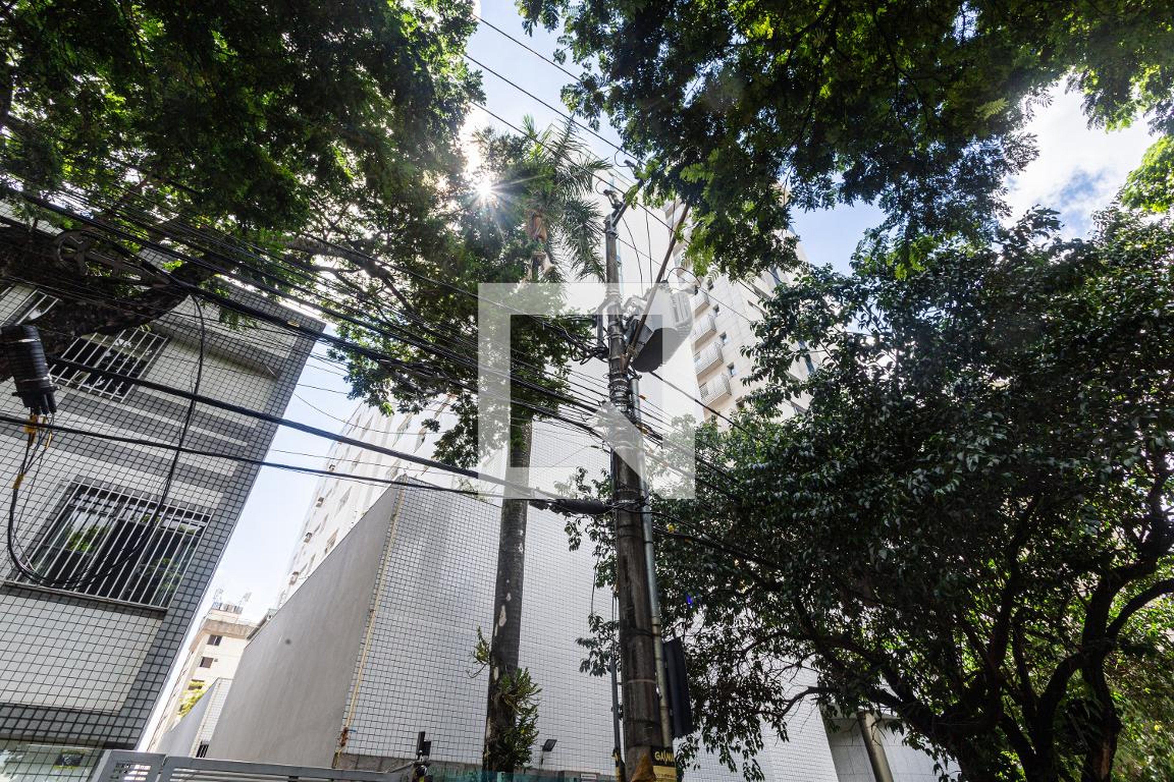 Fachada Edifício San Nicholaz