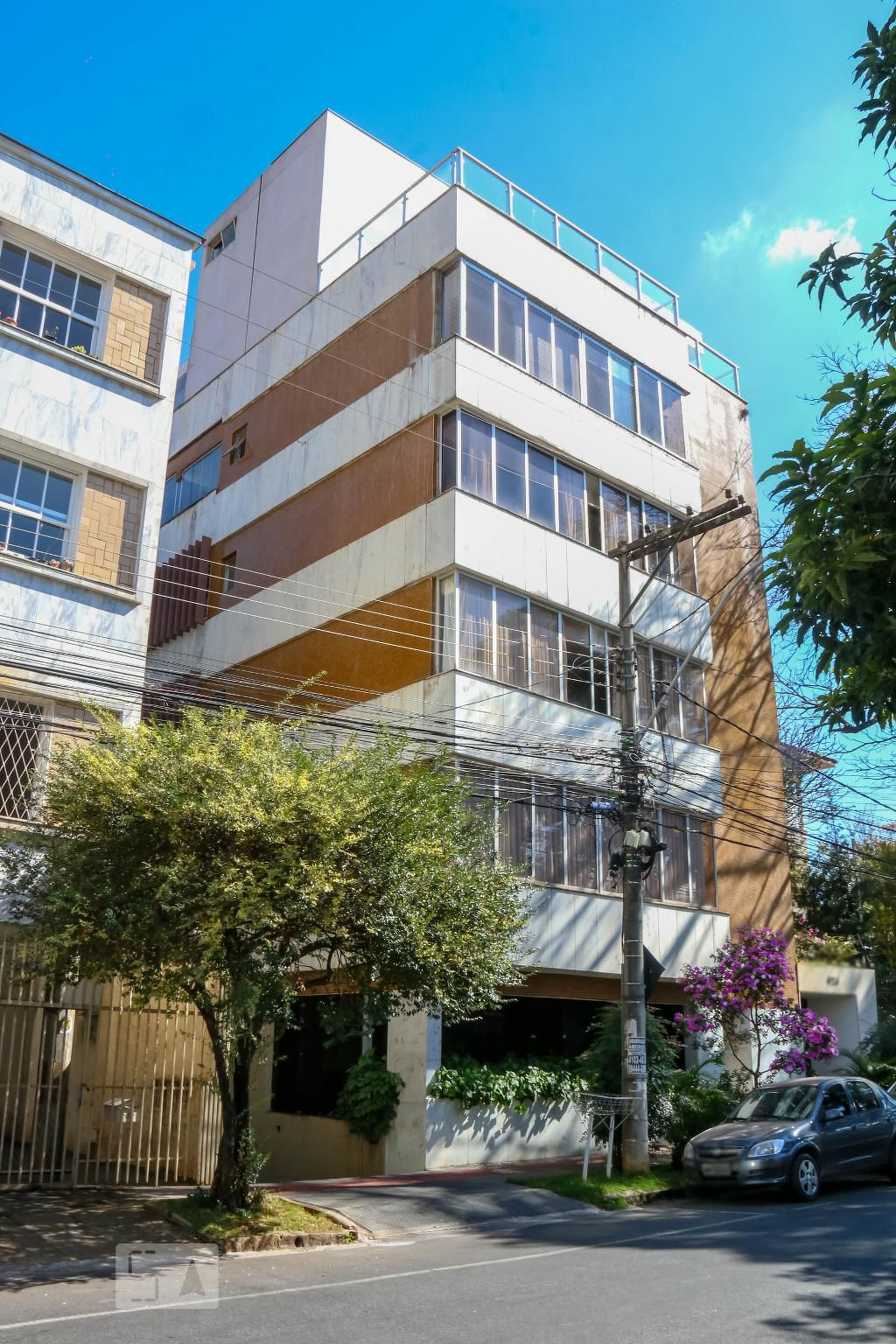 Fachada Edifício Vila Adriana