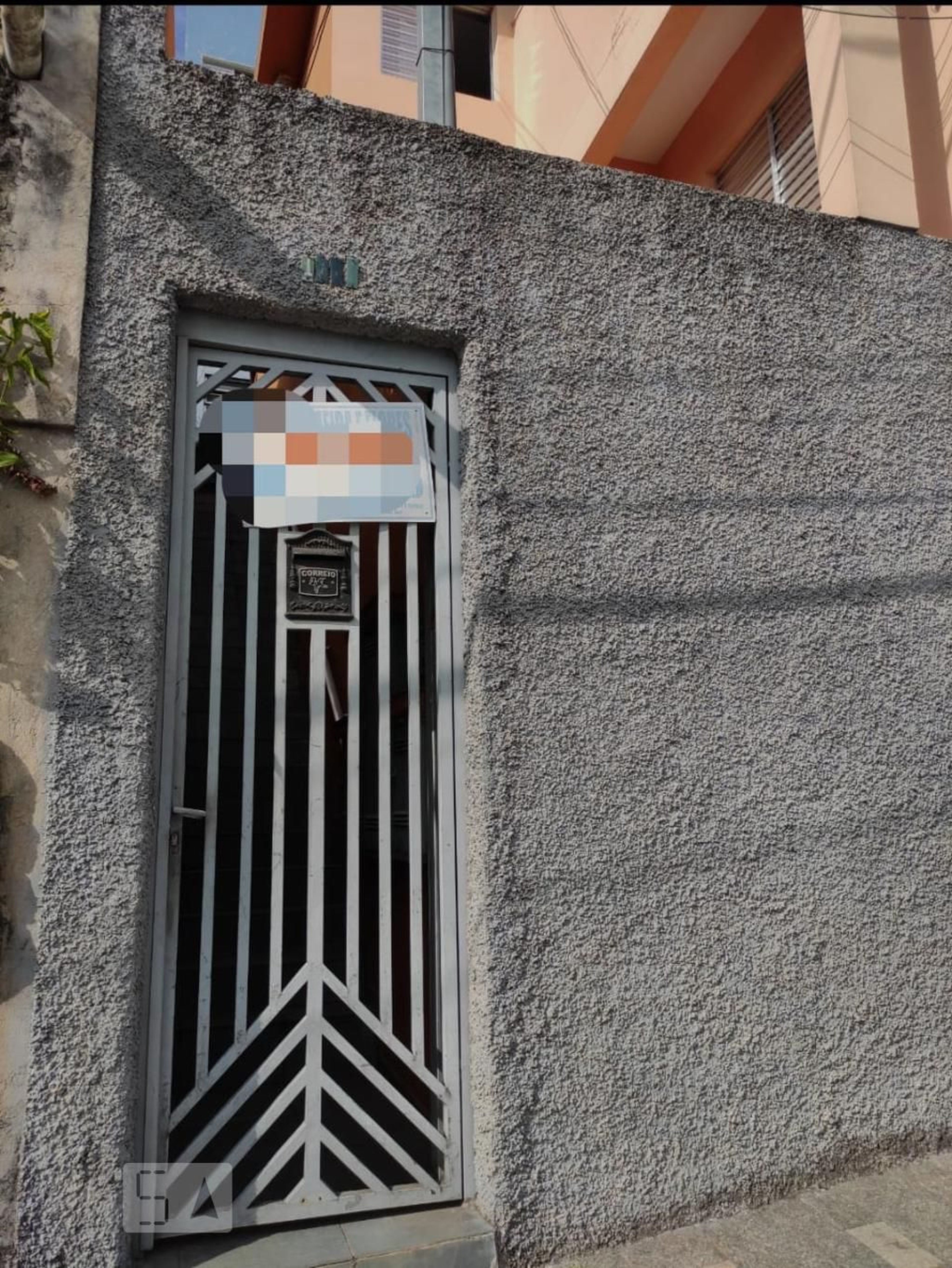 fachada Condomínio em Rua Utupeva, 100