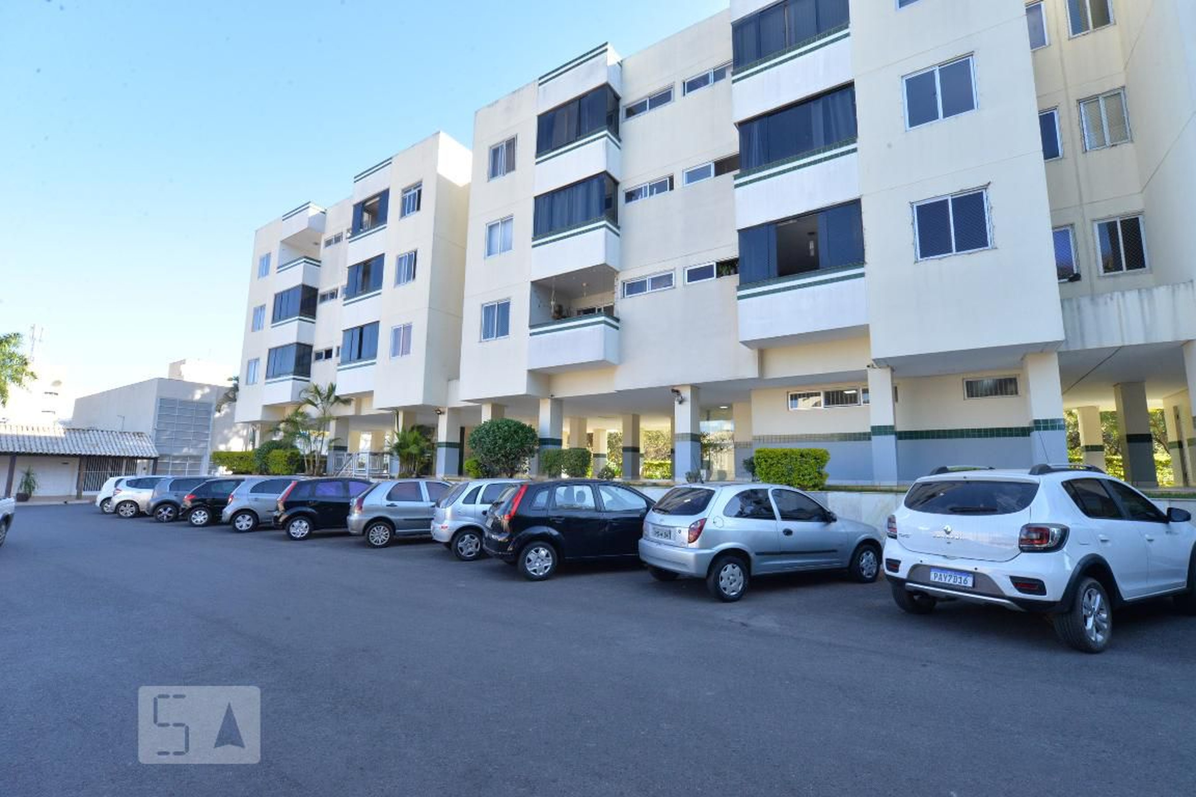 Fachada Condomínio em SHCGN 703 Bloco G, 206