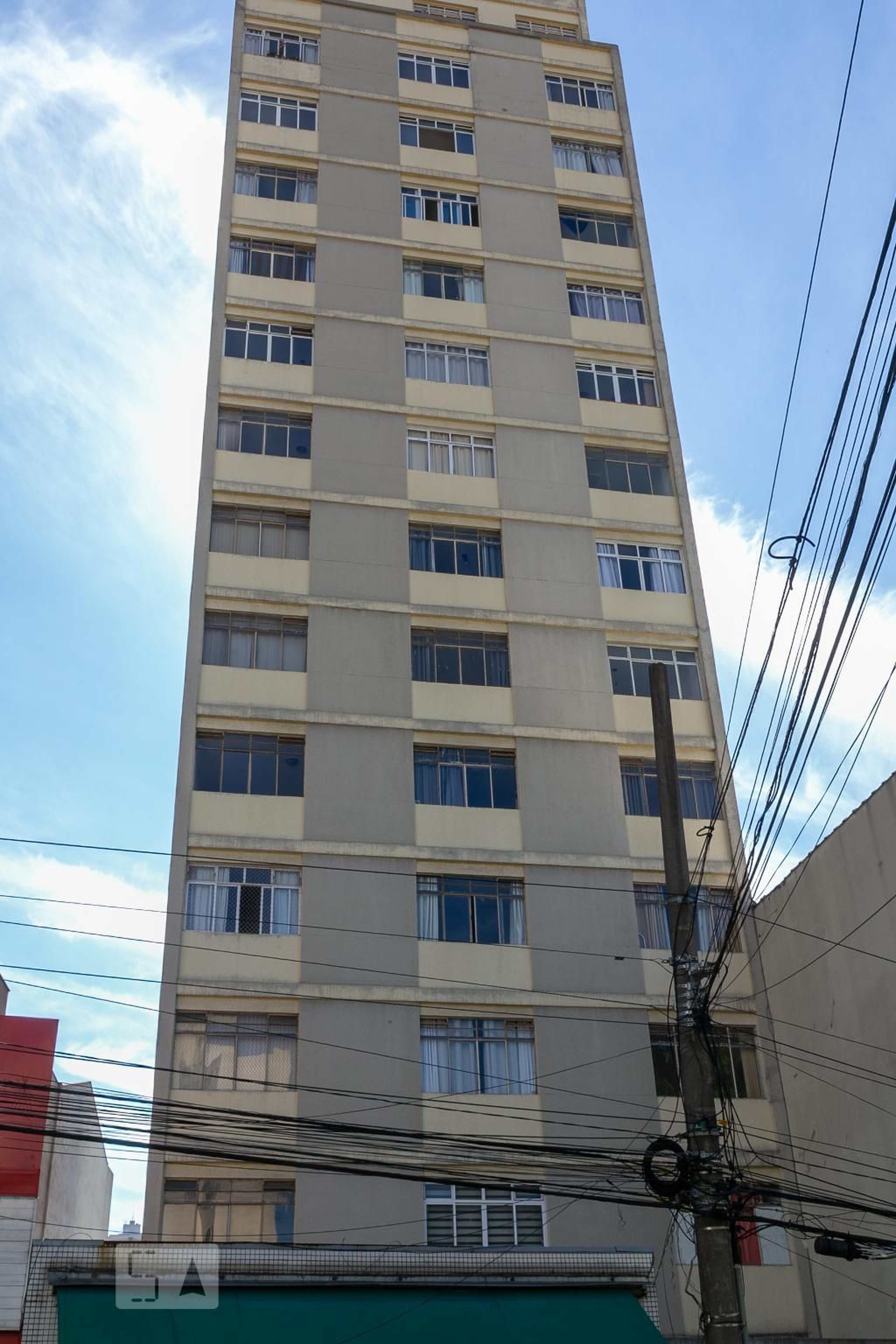 Fachada Condomínio em Rua Itapeva, 142