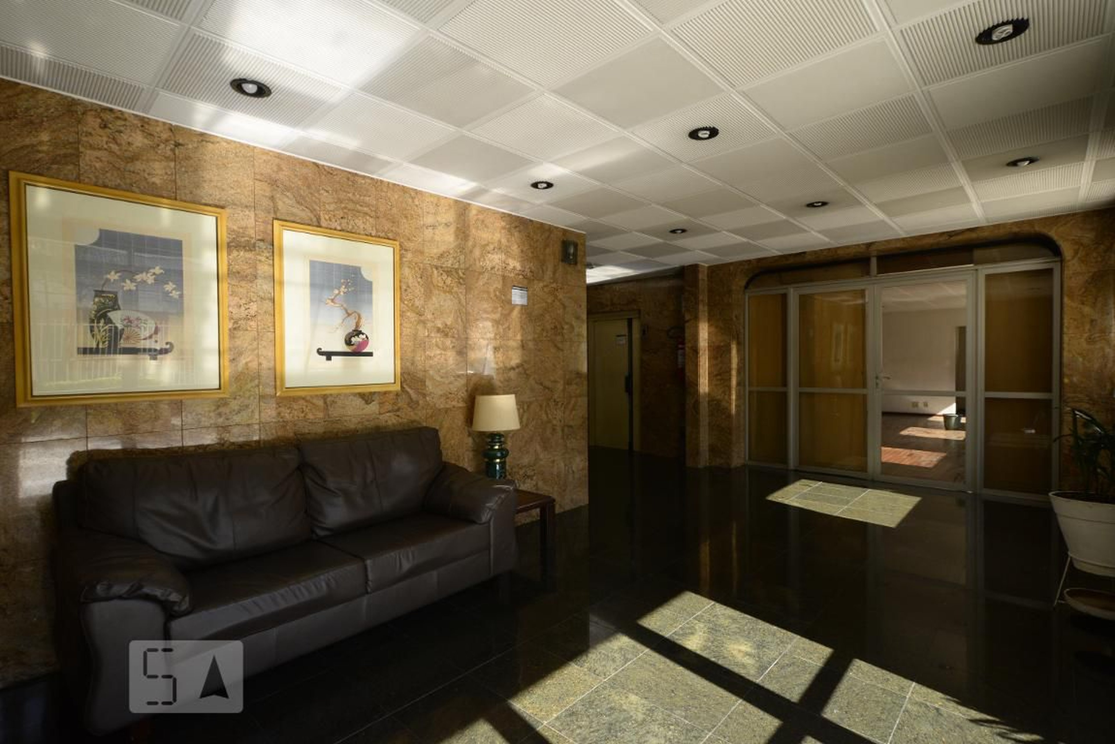 Hall social - Edifício Mansão Orquídea